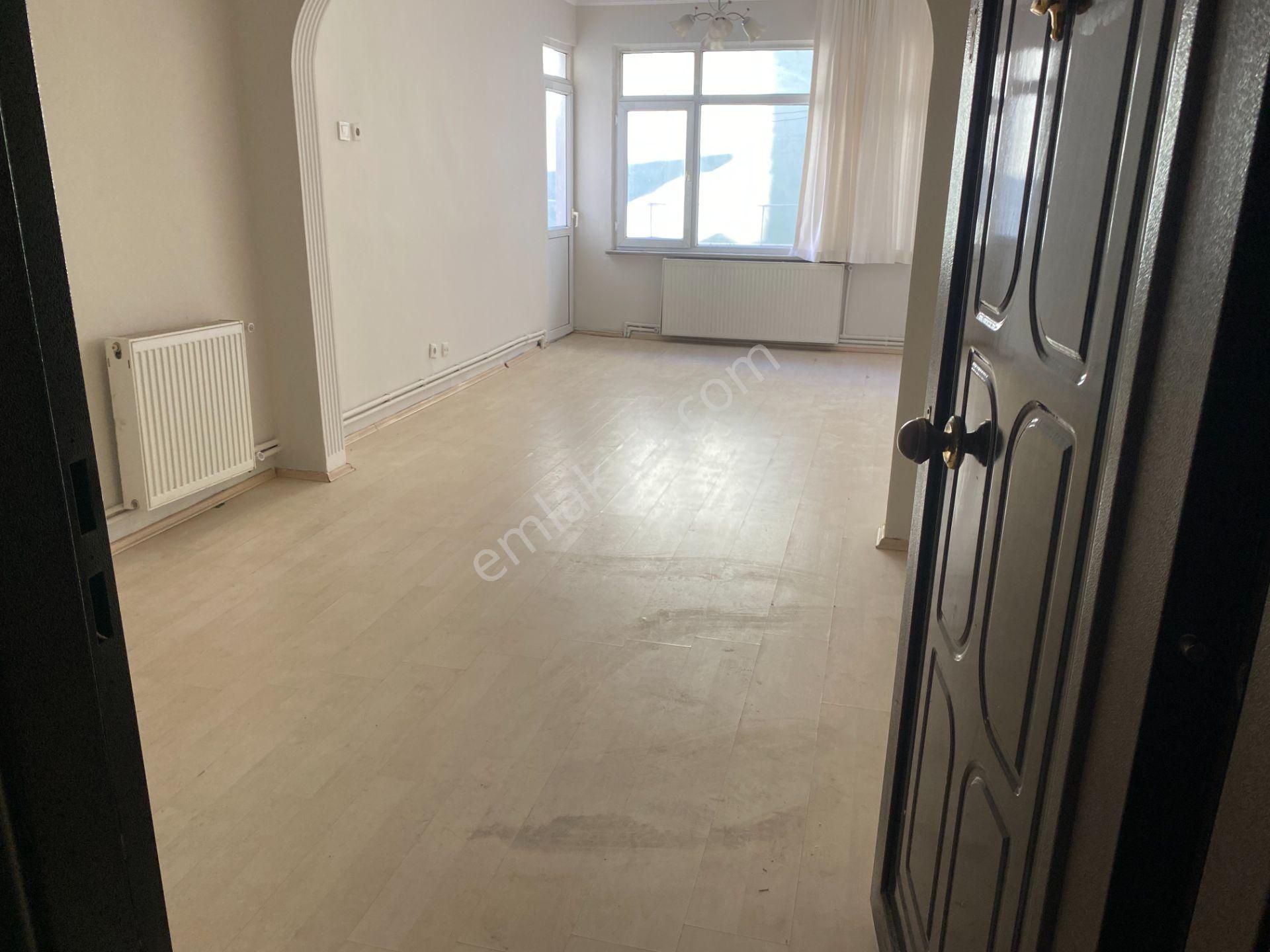 Destan-068-k.m.paşa-carrefour-civarı-1-oda-1-salon-70m2-son-3.kat-kombili-açıklamayı-okuyun - Görsel 12