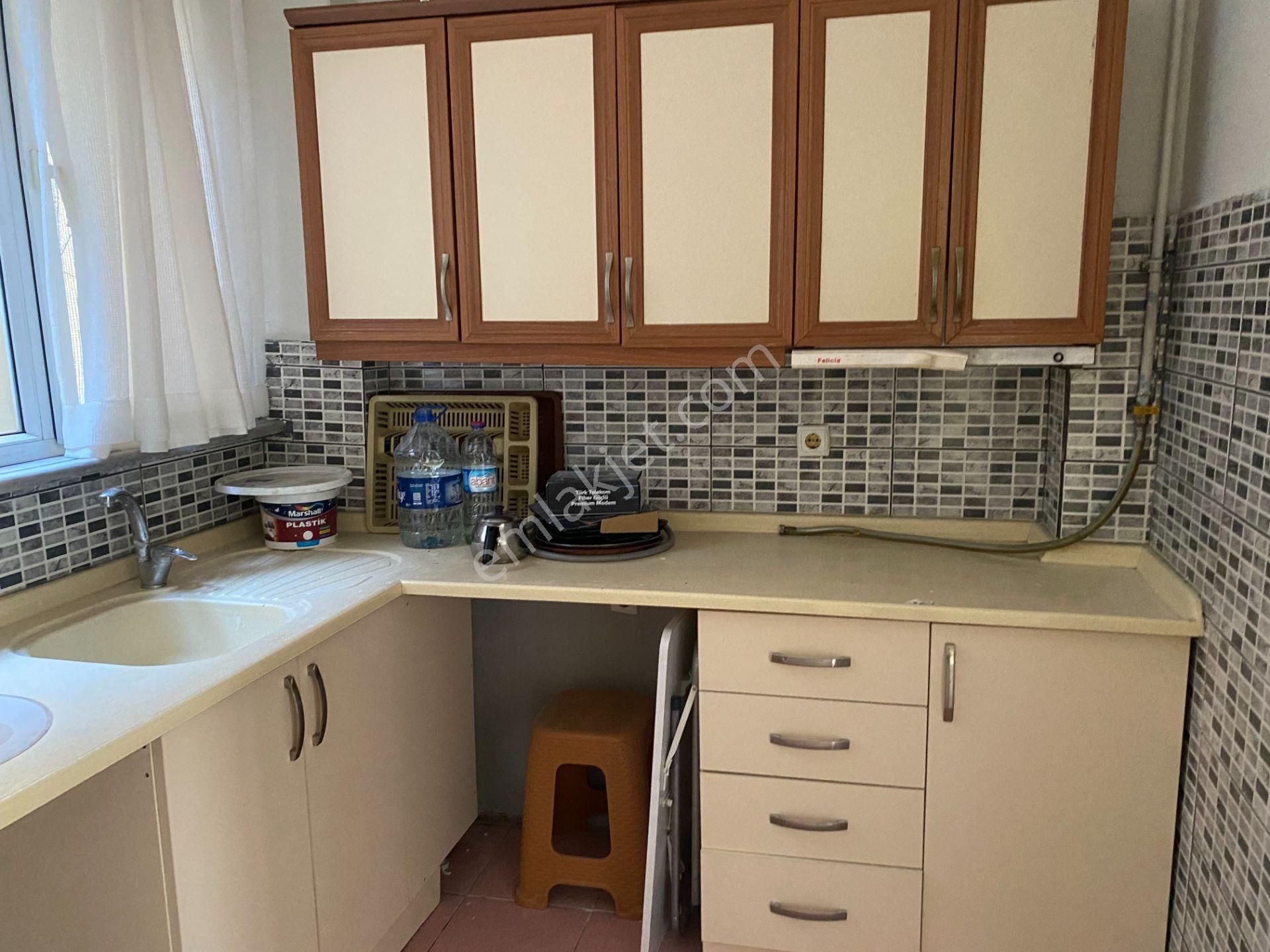 Destan-068-k.m.paşa-carrefour-civarı-1-oda-1-salon-70m2-son-3.kat-kombili-açıklamayı-okuyun - Görsel 2