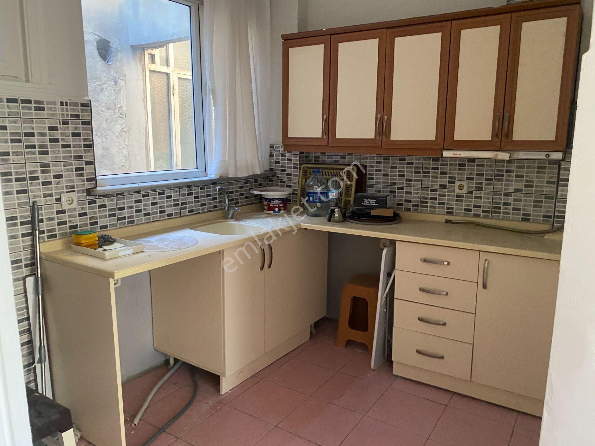 Destan-068-k.m.paşa-carrefour-civarı-1-oda-1-salon-70m2-son-3.kat-kombili-açıklamayı-okuyun - Görsel 23