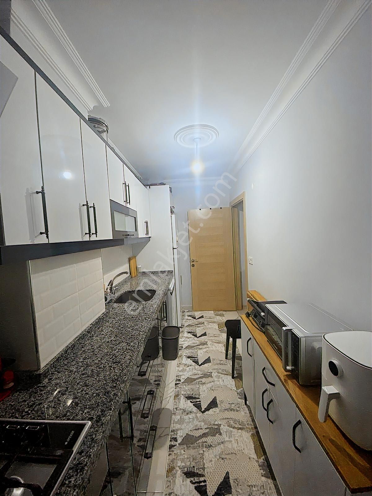 İstasyon Mah Marmaraya Yakın Arakat Ferah Balkonlu 2+1 Daire - Görsel 8