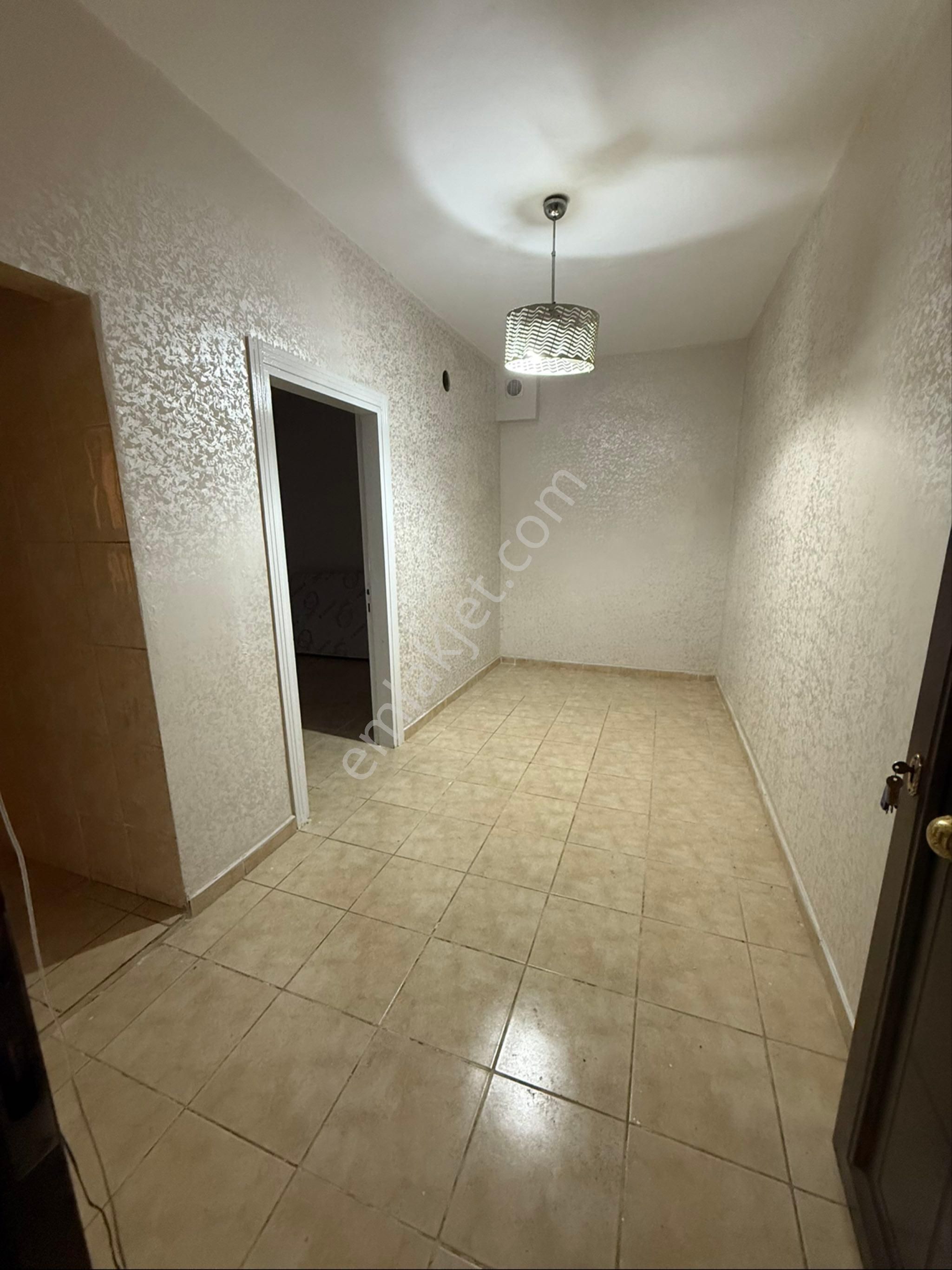 Fatih İskenderpaşa Mah Kıralık Daıre 1+1 Y. Giriş - Görsel 5