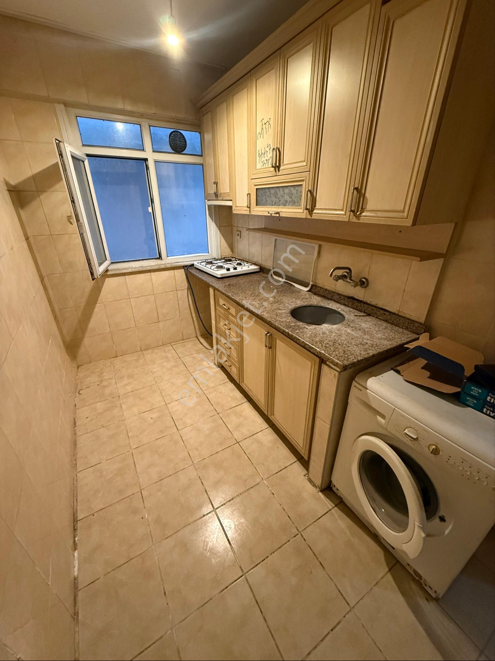 Fatih İskenderpaşa Mah Kıralık Daıre 1+1 Y. Giriş - Görsel 17