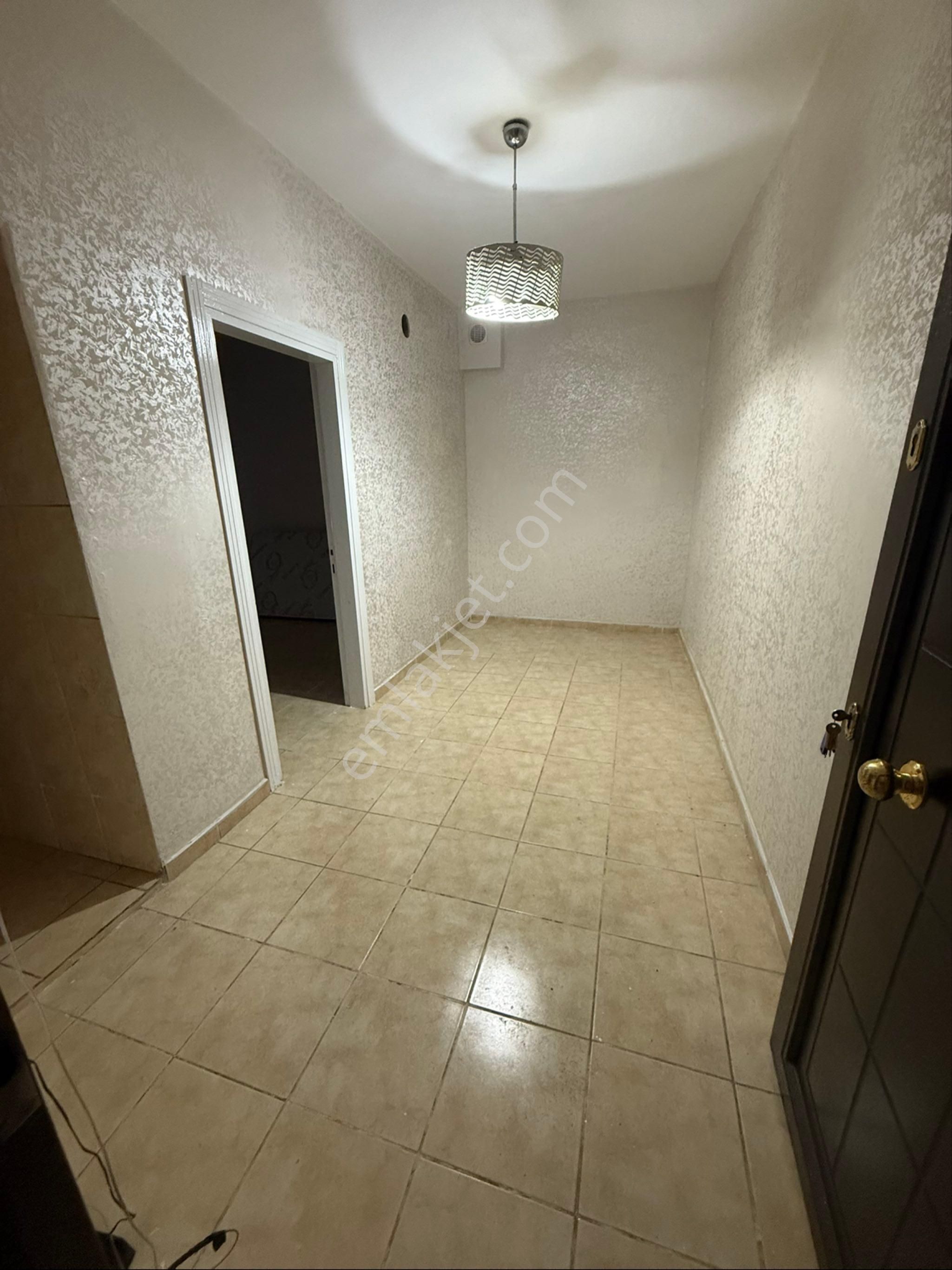 Fatih İskenderpaşa Mah Kıralık Daıre 1+1 Y. Giriş - Görsel 4