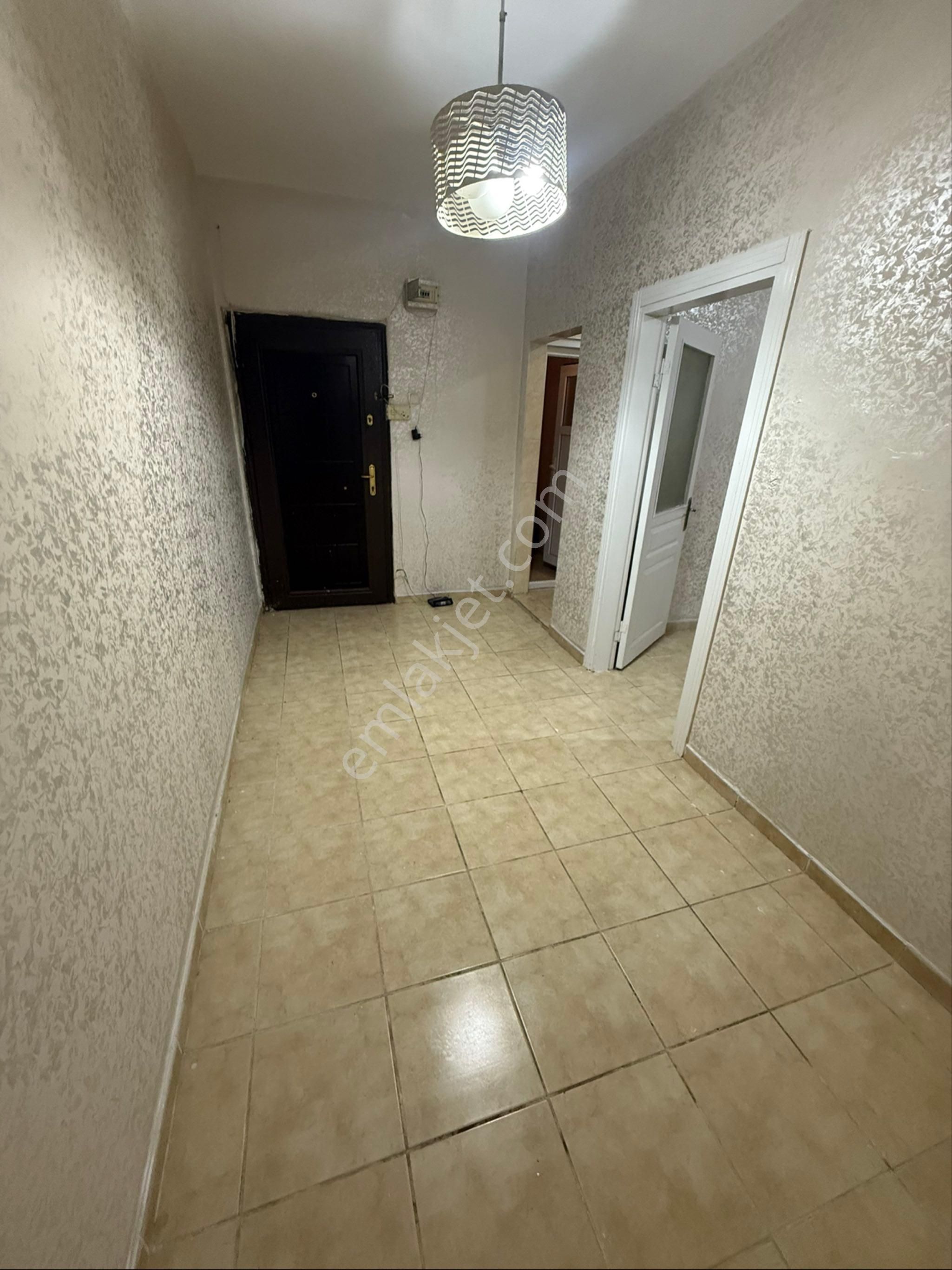 Fatih İskenderpaşa Mah Kıralık Daıre 1+1 Y. Giriş - Görsel 12