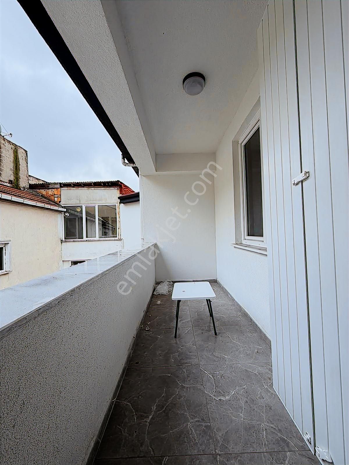 Çorlu Hatipte 1+1 Eşyalı Sıfır Daire