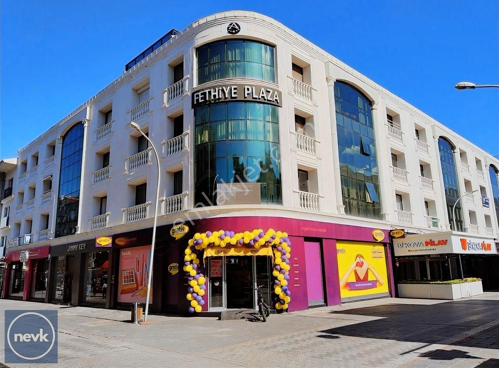 Nevk Invest'ten Fethiye Plaza'da Satılık Stüdyo Daire