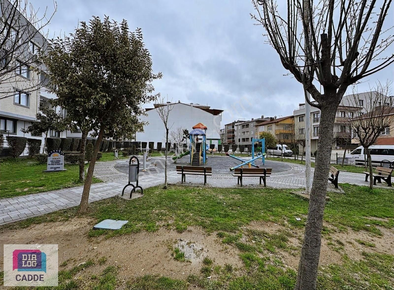 İstasyon Marmaray Yürüme Mesafesinde Satılık 3+1 Daire