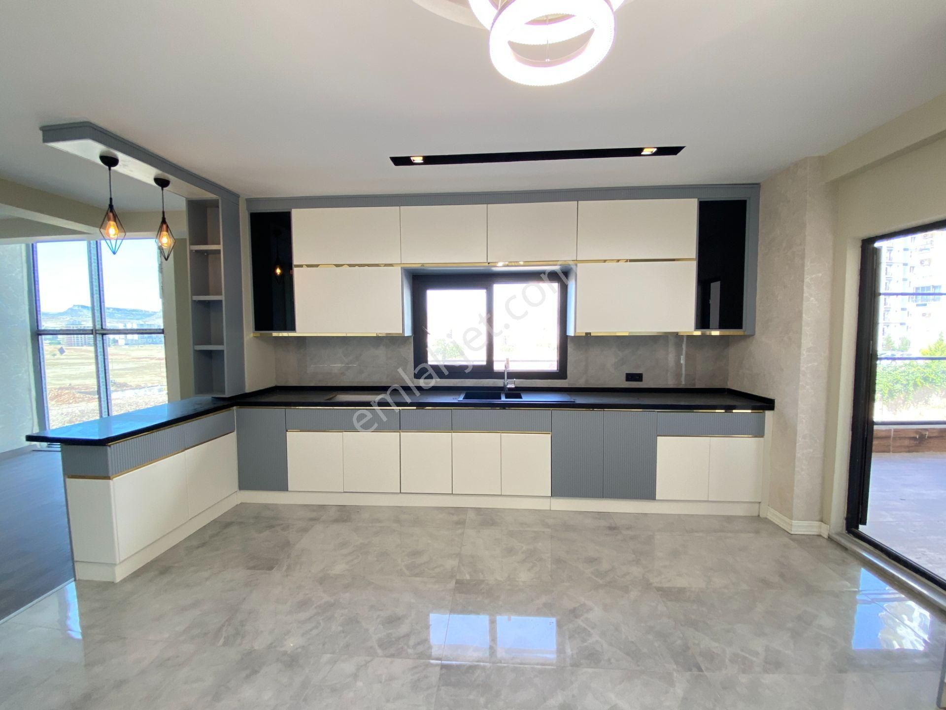 Beylerbeyi Satılık Ultra Lüks 5+1daire İsbay Emlak'ta - Görsel 13