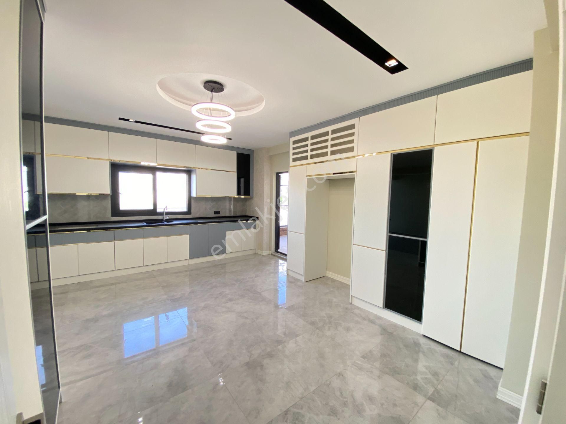 Beylerbeyi Satılık Ultra Lüks 5+1daire İsbay Emlak'ta - Görsel 10