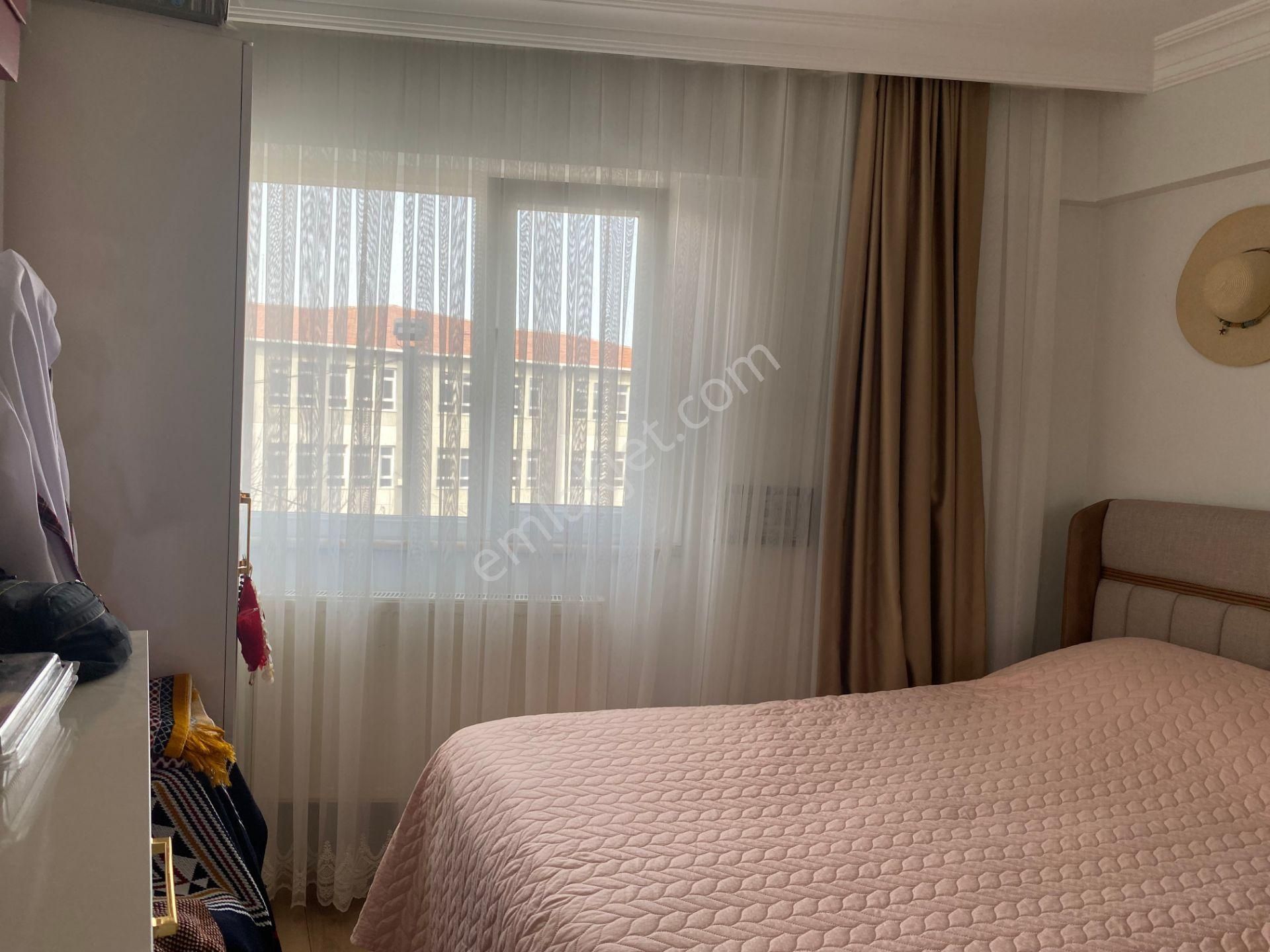Avrupa Emlak Tan Esenler Fatih Mah 115m² 3+1 3.kat,16-20 Yaş Arası,iskalı,krediye Uygun,asansörlü - Görsel 11