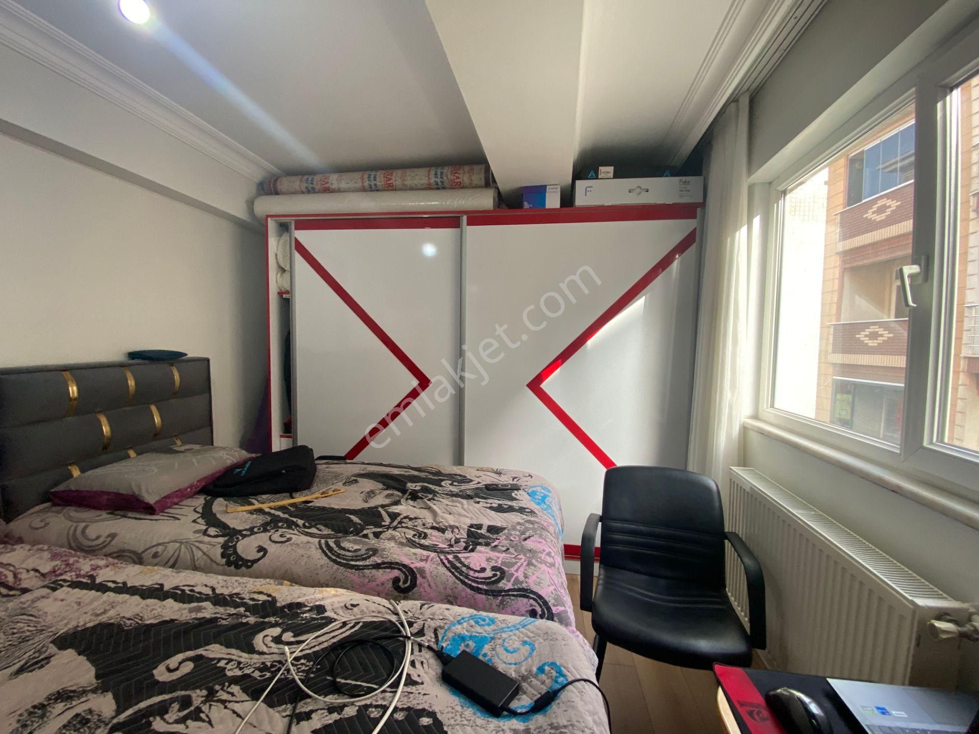 Avrupa Emlak Tan Esenler Fatih Mah 115m² 3+1 3.kat,16-20 Yaş Arası,iskalı,krediye Uygun,asansörlü - Görsel 5