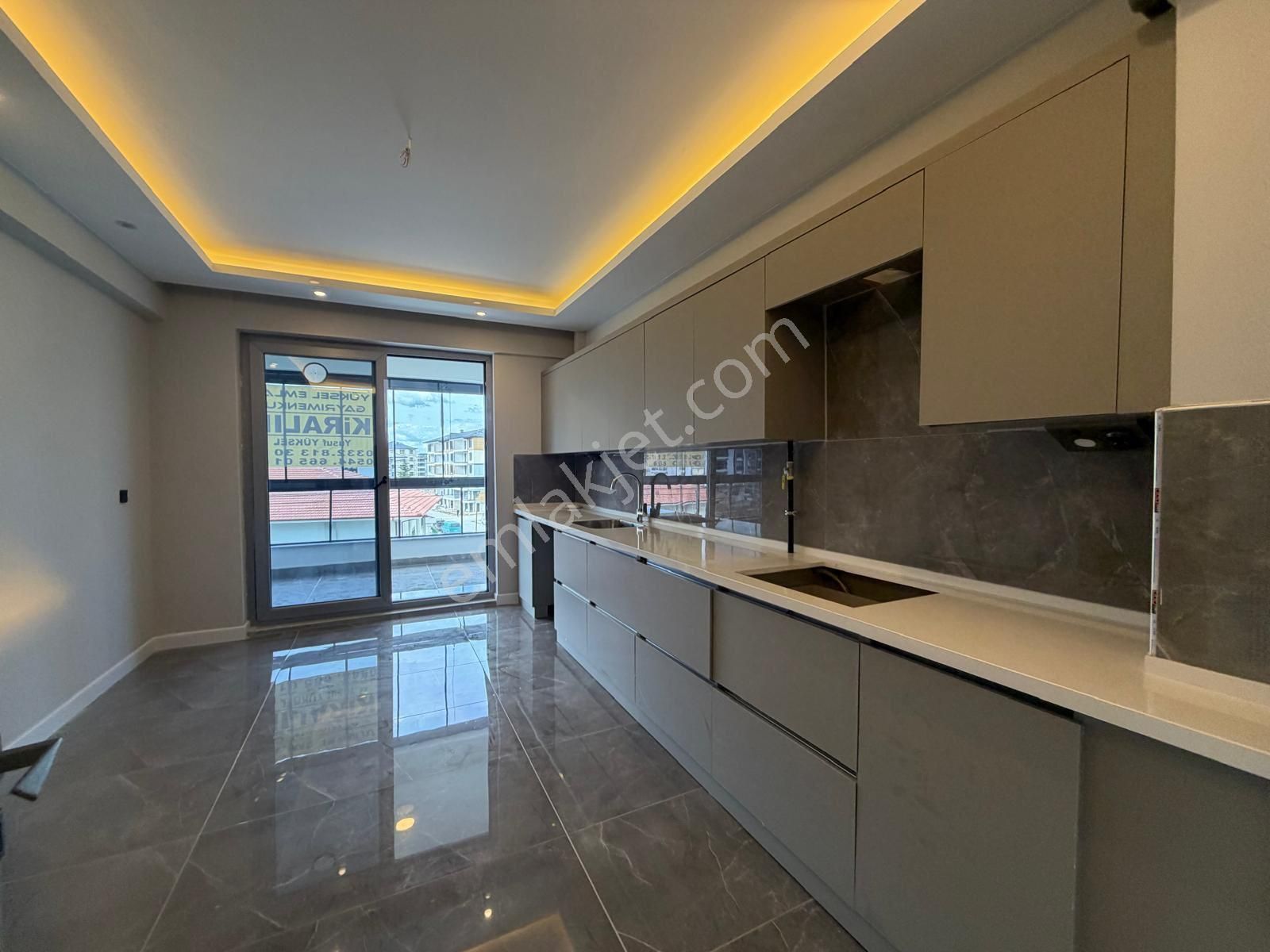 Yüksel Emlaktan Yeni Mahalle Koşu Yolunda Kiralık Lüxx Daire Kaçmazz - Görsel 27