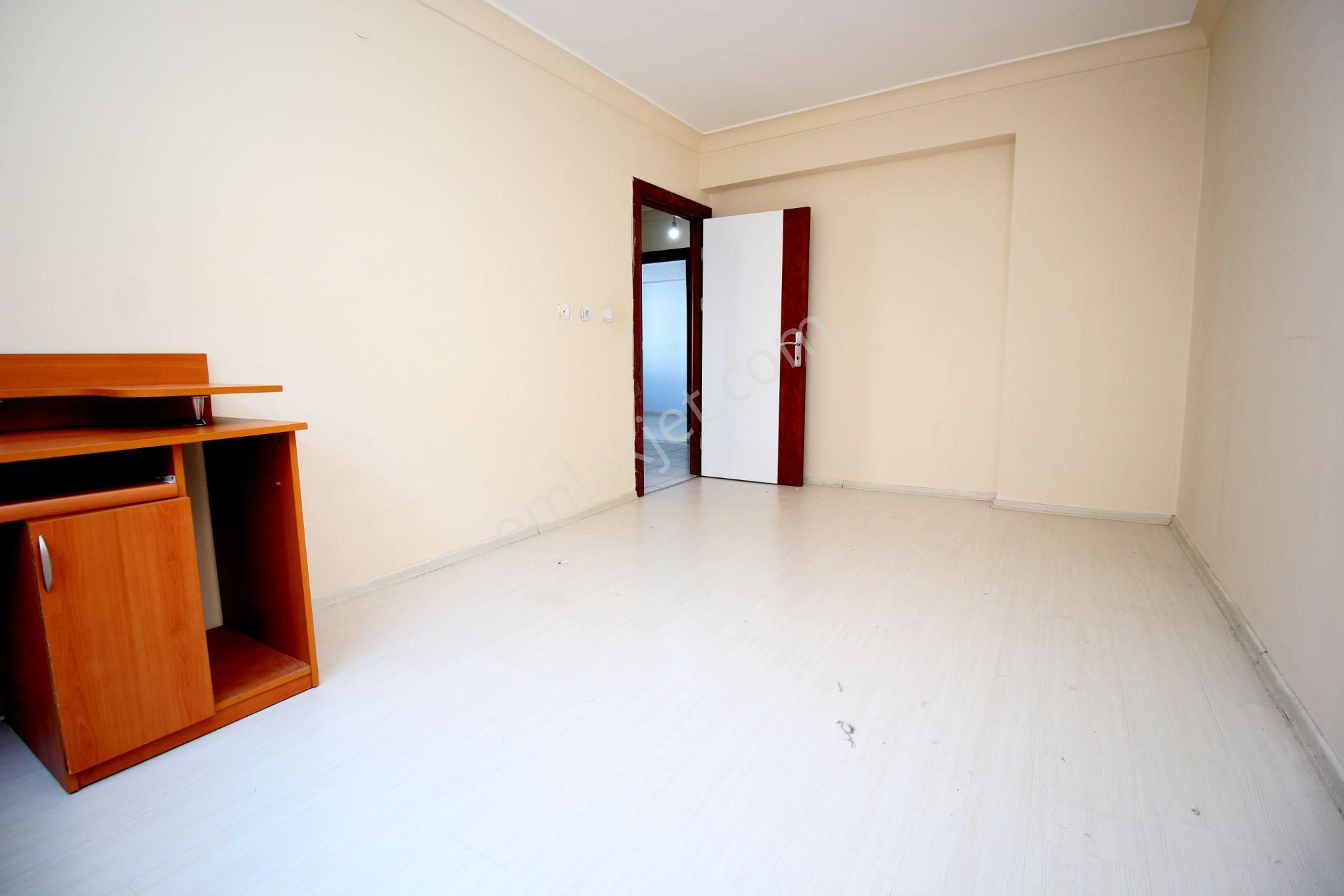 Emre Emlak'tan Süvari'de Arakatta Asansörlü Boş Satılık 2+1 Daire - Görsel 15