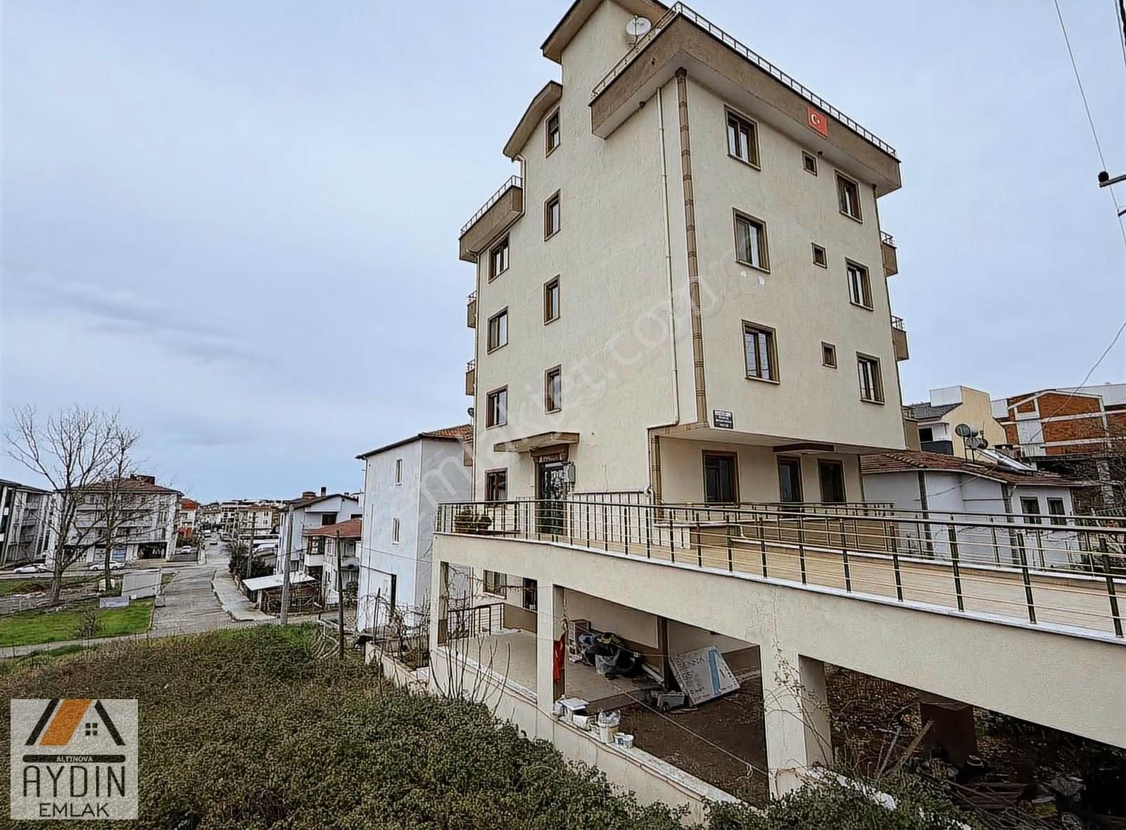 Altınova Hürriyet Mah Satılık Komple Bina (6 Daire) - Görsel 27