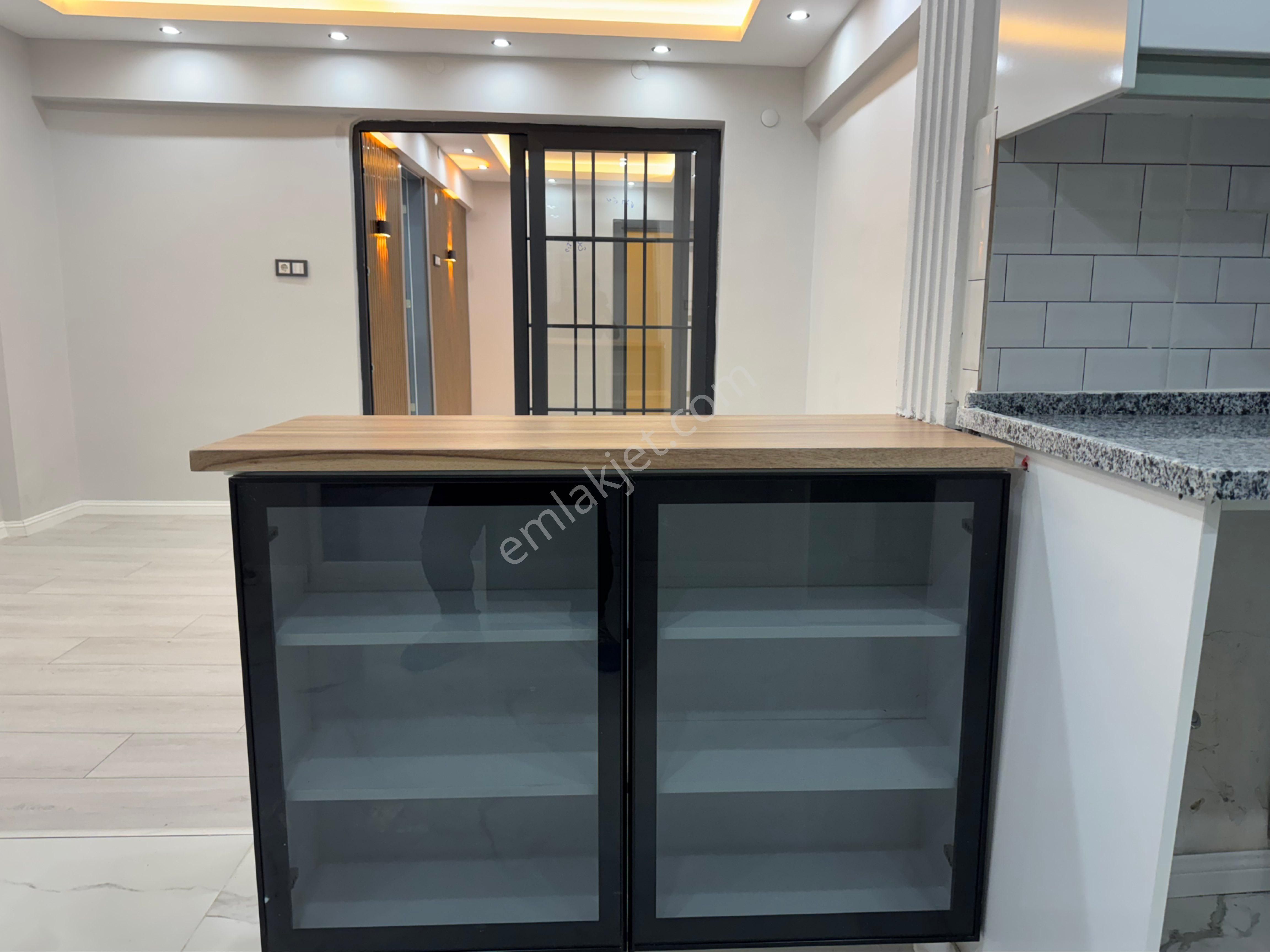 Şehrin Merkezi’ Nde Çok Özel Tadilatlı Konsept Dairemiz - Görsel 5