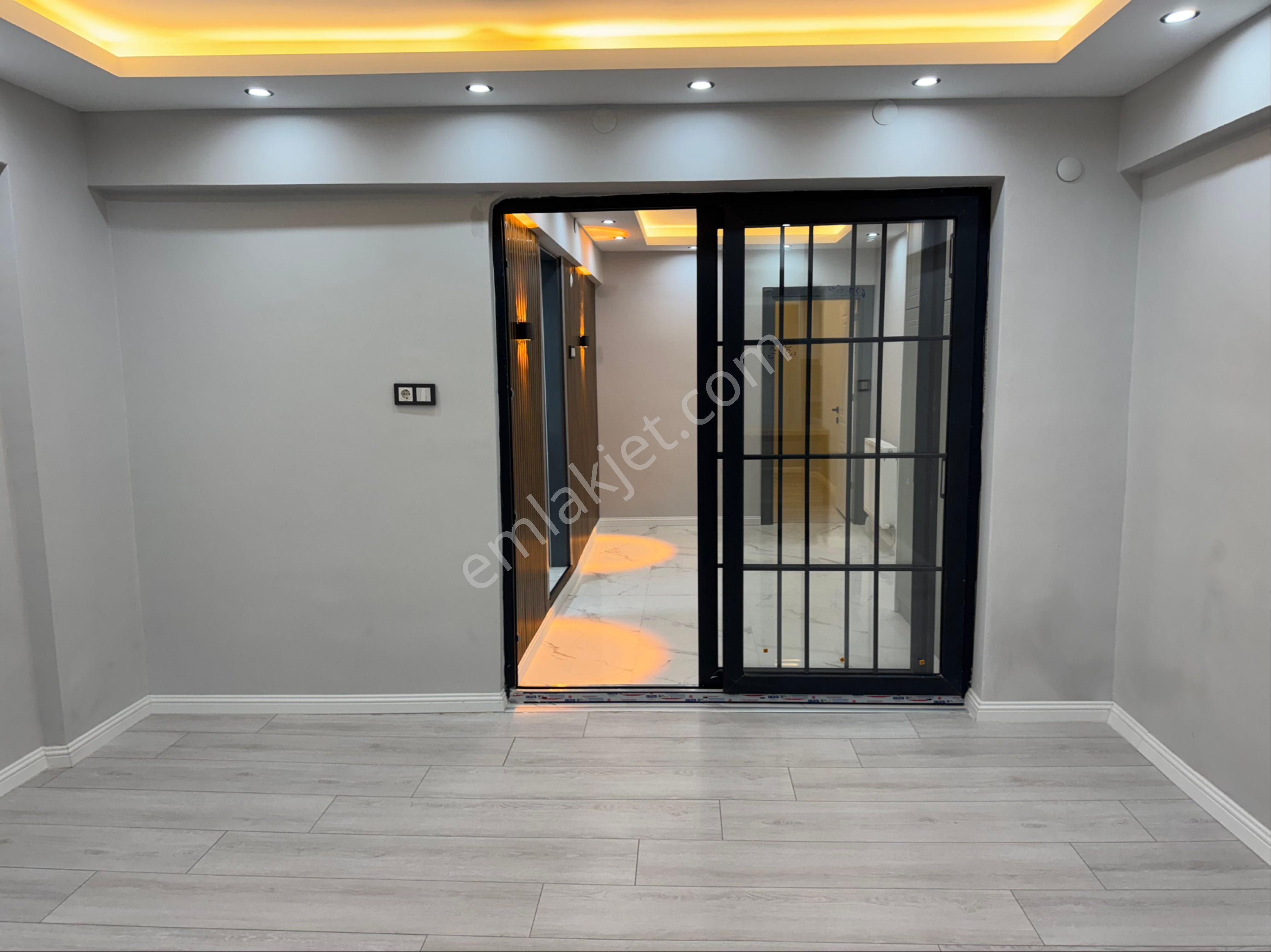 Şehrin Merkezi’ Nde Çok Özel Tadilatlı Konsept Dairemiz - Görsel 6