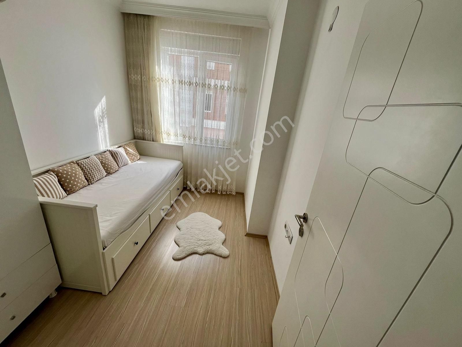 Kepez Hüsnü Karakaş'ta Bakımlı 2+1 Satılık Daire - Görsel 2