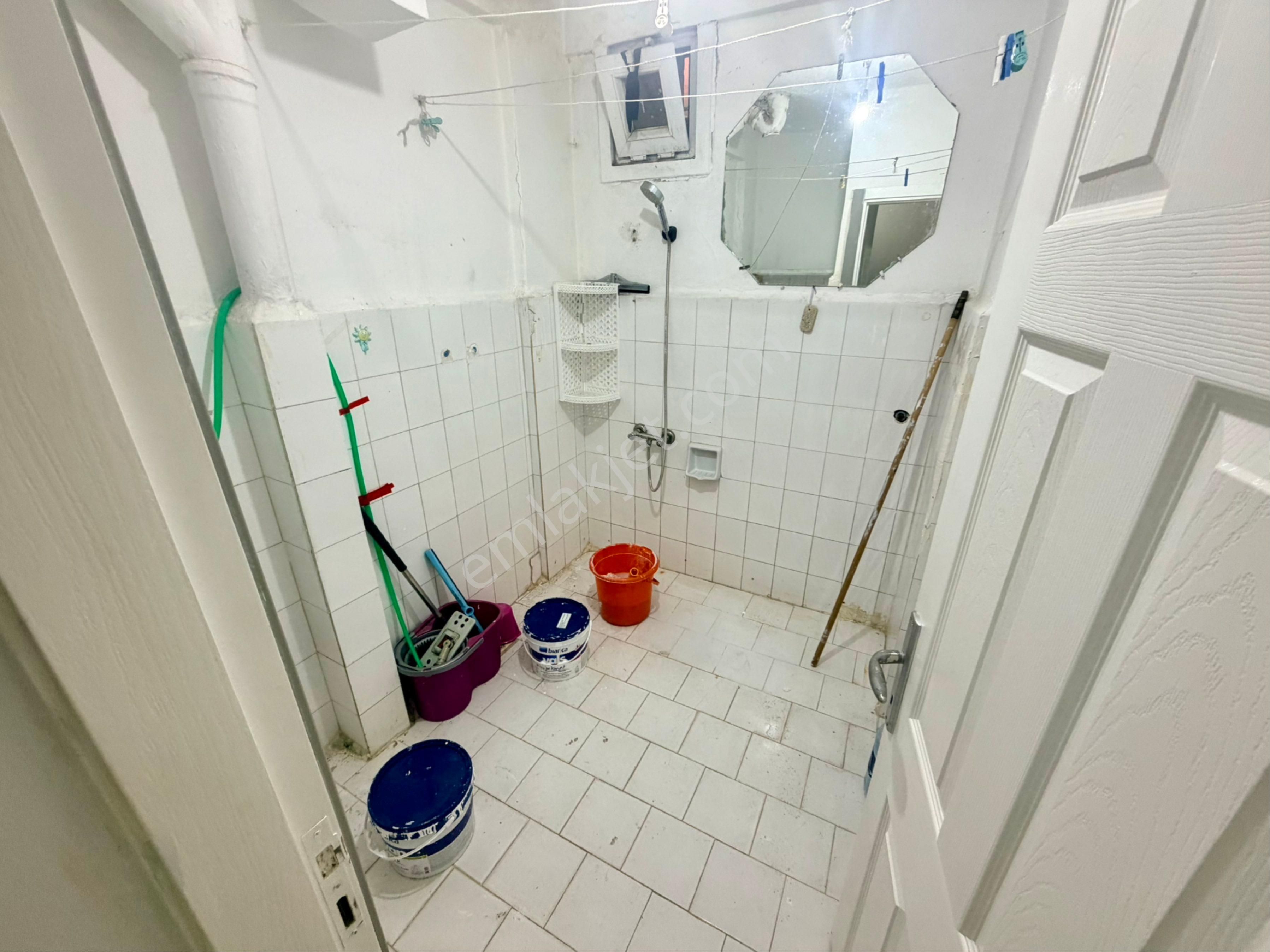 Bahçelievler Yenibosna Bodrum Katı Satılık Daire 2+1 80m2 1.900.000₺ - Görsel 7