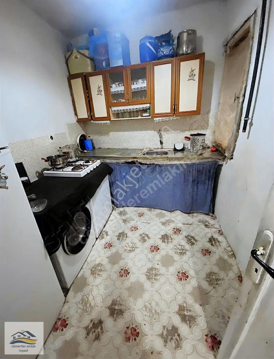 Güneş De 110m 2 Kat ,1 Bodrum, D. Gazlı, 3 Er Odalı, Müstakil Ev - Görsel 6