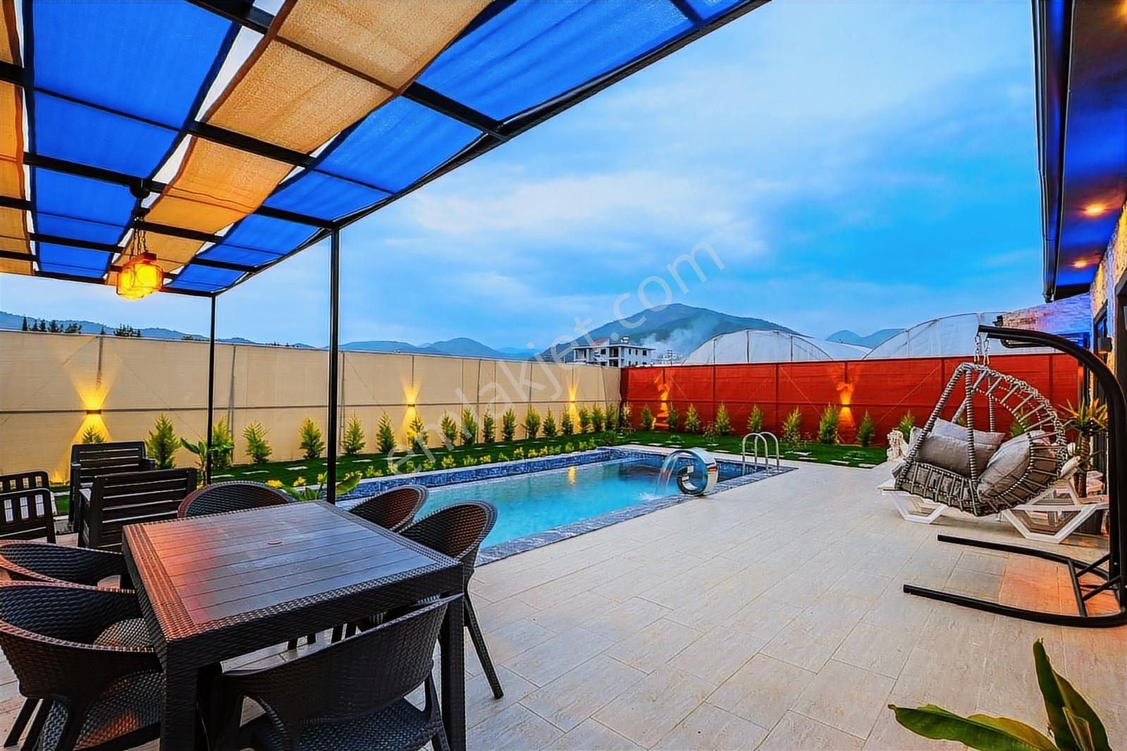 Stoptan Fethiye Çamköyde Eşyalı Havuzlu 2+1 Villa - Görsel 16