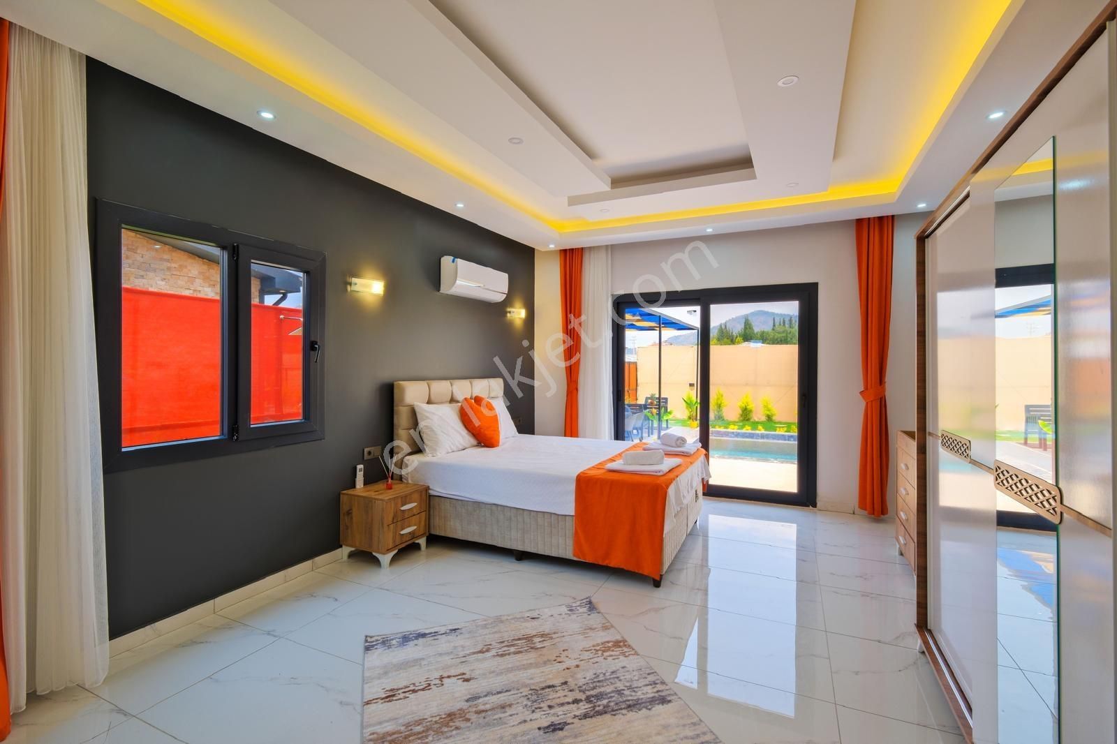 Stoptan Fethiye Çamköyde Eşyalı Havuzlu 2+1 Villa - Görsel 8