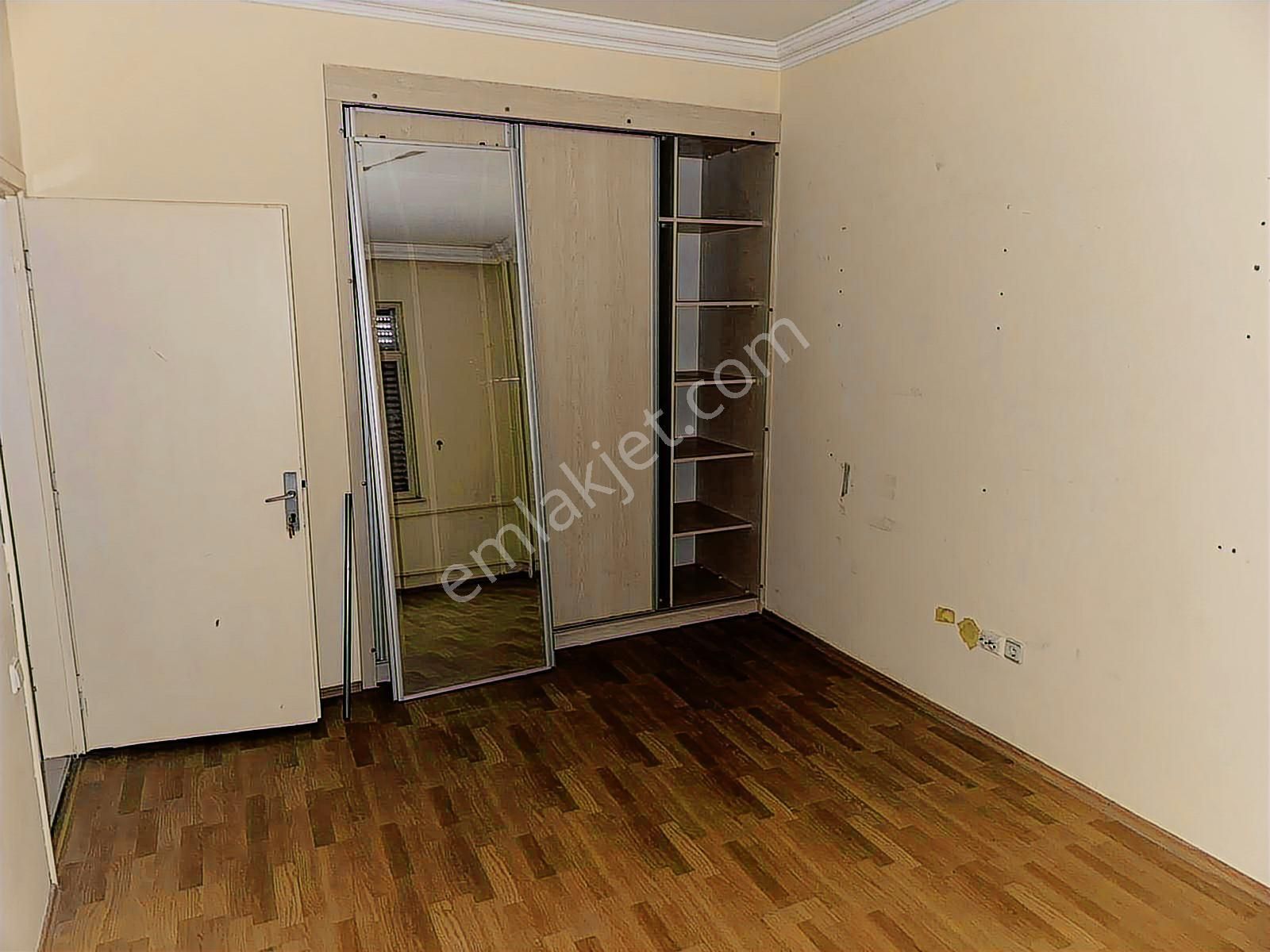 Bahçelievler Mahallesi Atatürk Parkı Karşısı Satılık 3+1 Daire - Görsel 12