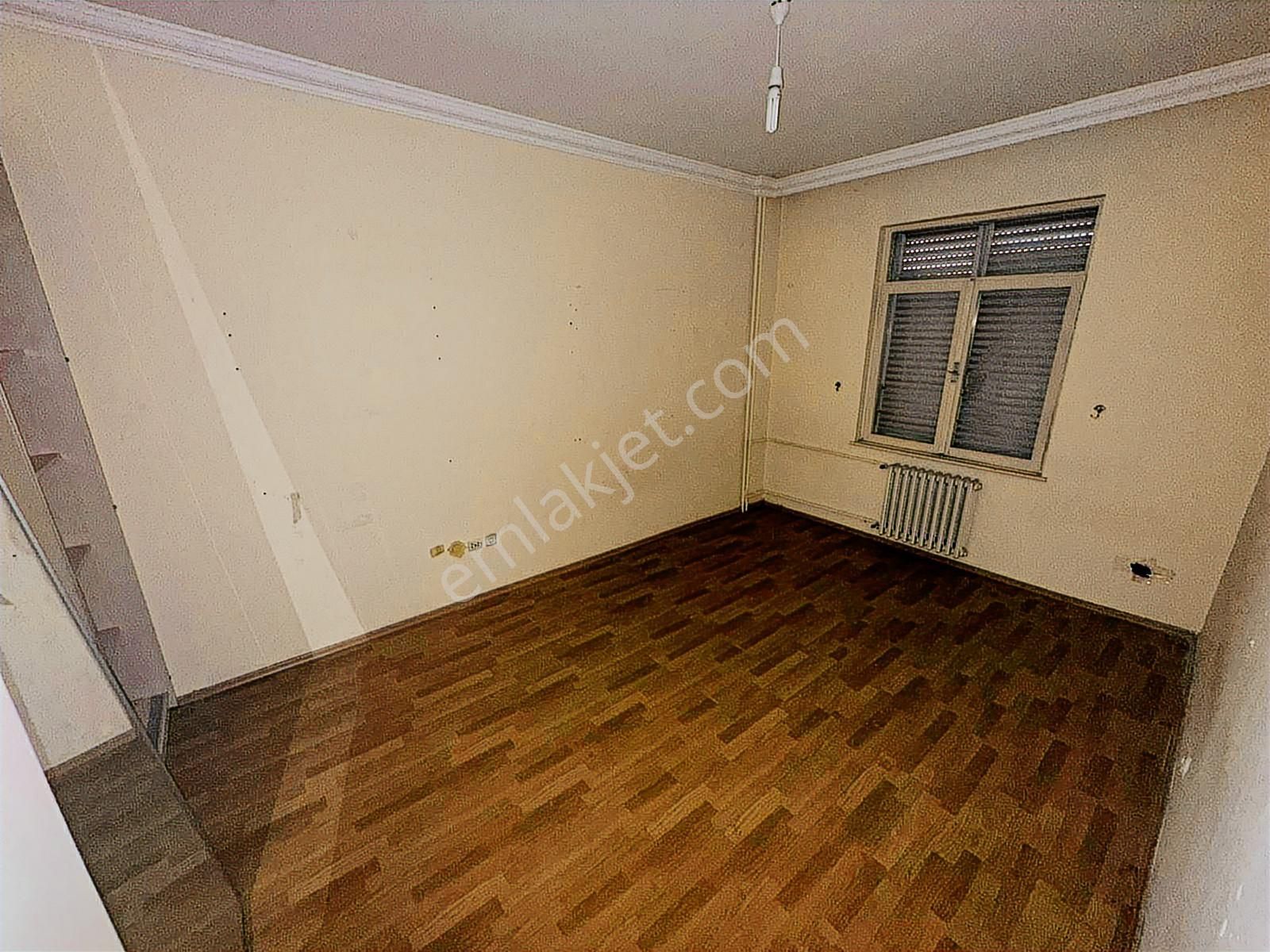 Bahçelievler Mahallesi Atatürk Parkı Karşısı Satılık 3+1 Daire - Görsel 2