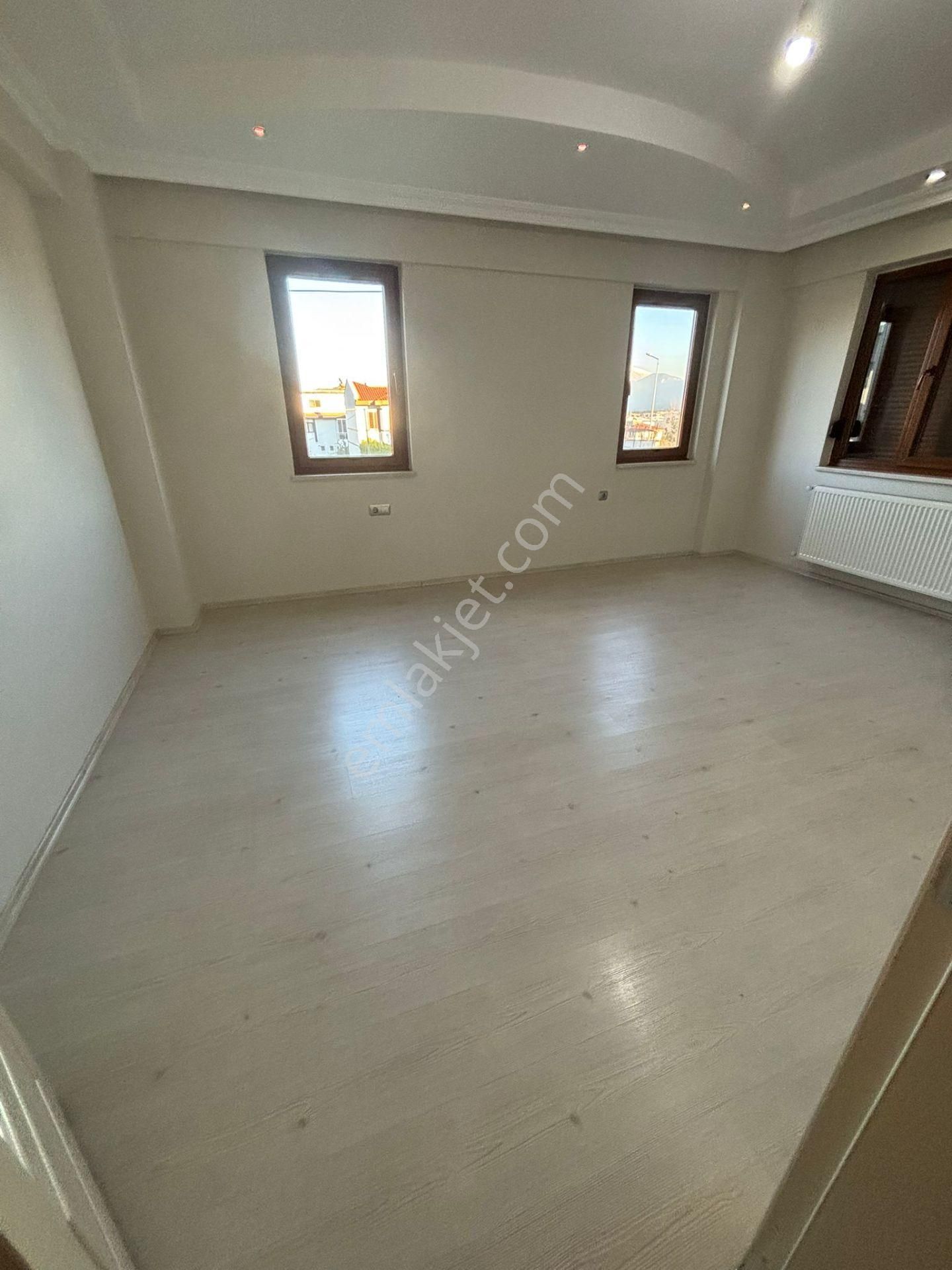 Kaan Emlaktan Şirinköyde Doğa Manzaralı Lüks Daire - Görsel 16