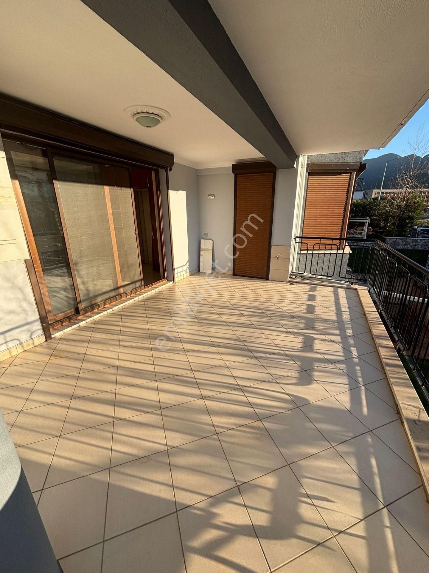 Kaan Emlaktan Şirinköyde Doğa Manzaralı Lüks Daire - Görsel 8