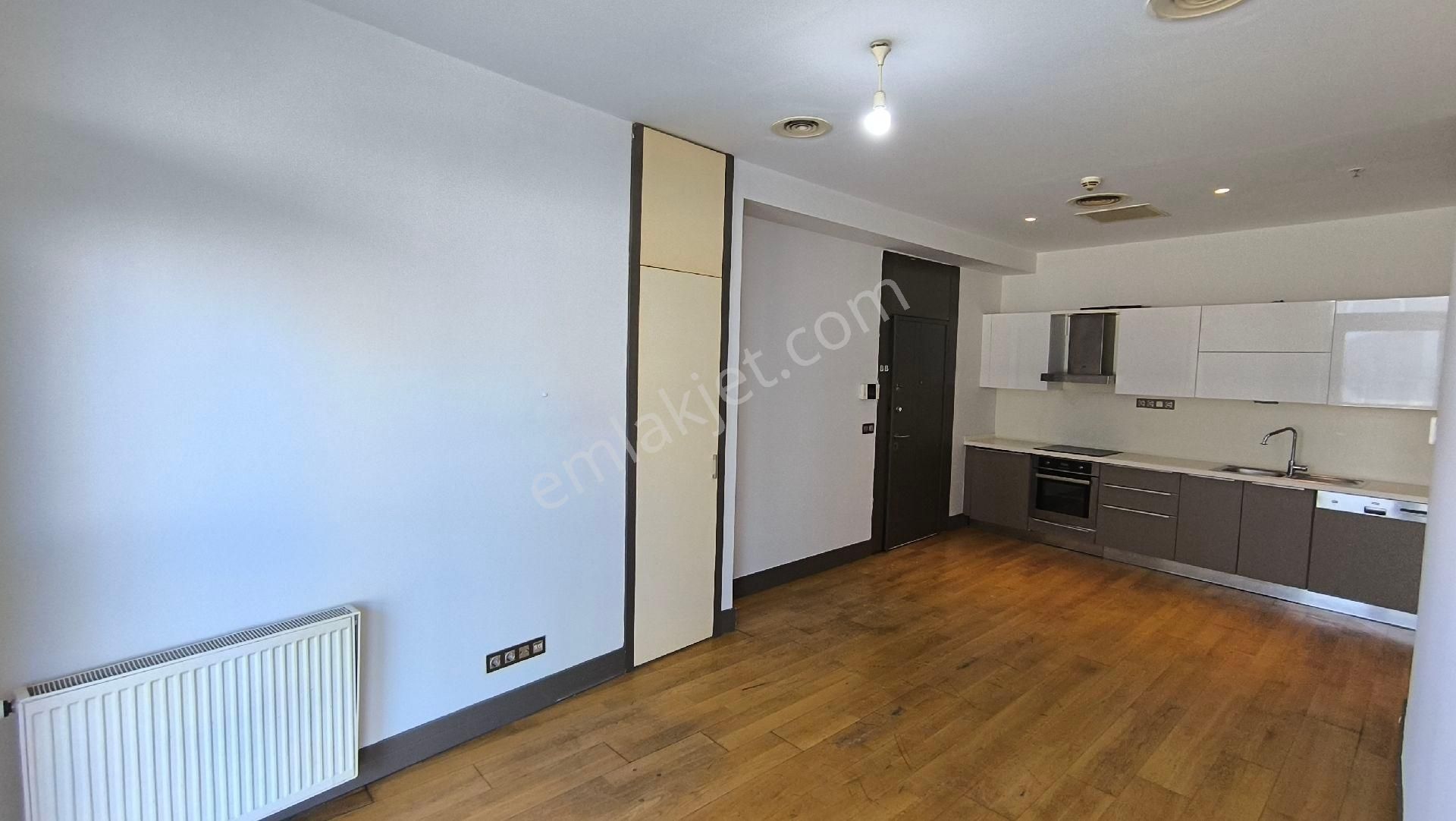 Bağcılar Batıkent'de 1+1 Boş Bahçe Katı Satılık Daire - Görsel 5