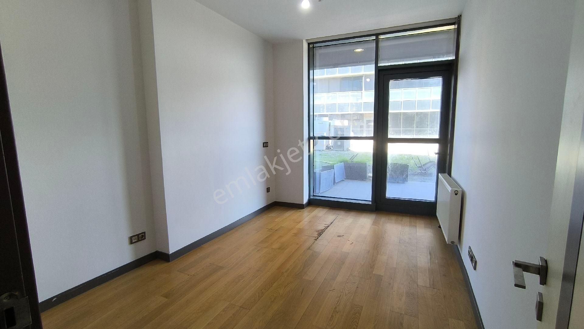 Bağcılar Batıkent'de 1+1 Boş Bahçe Katı Satılık Daire - Görsel 11