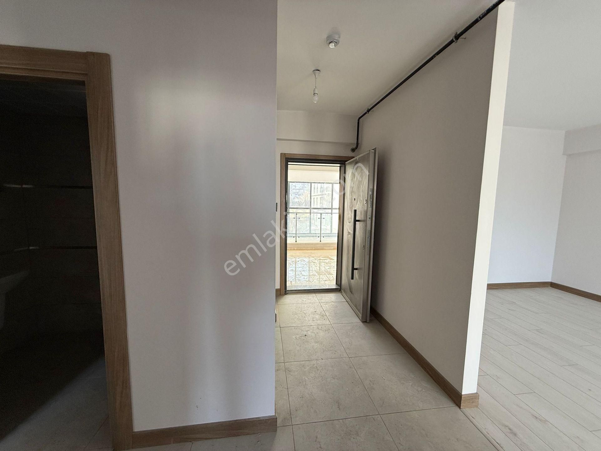 Göl Manzaralı 2+1 Kapalı Mutfak Satılık Daire - Görsel 10