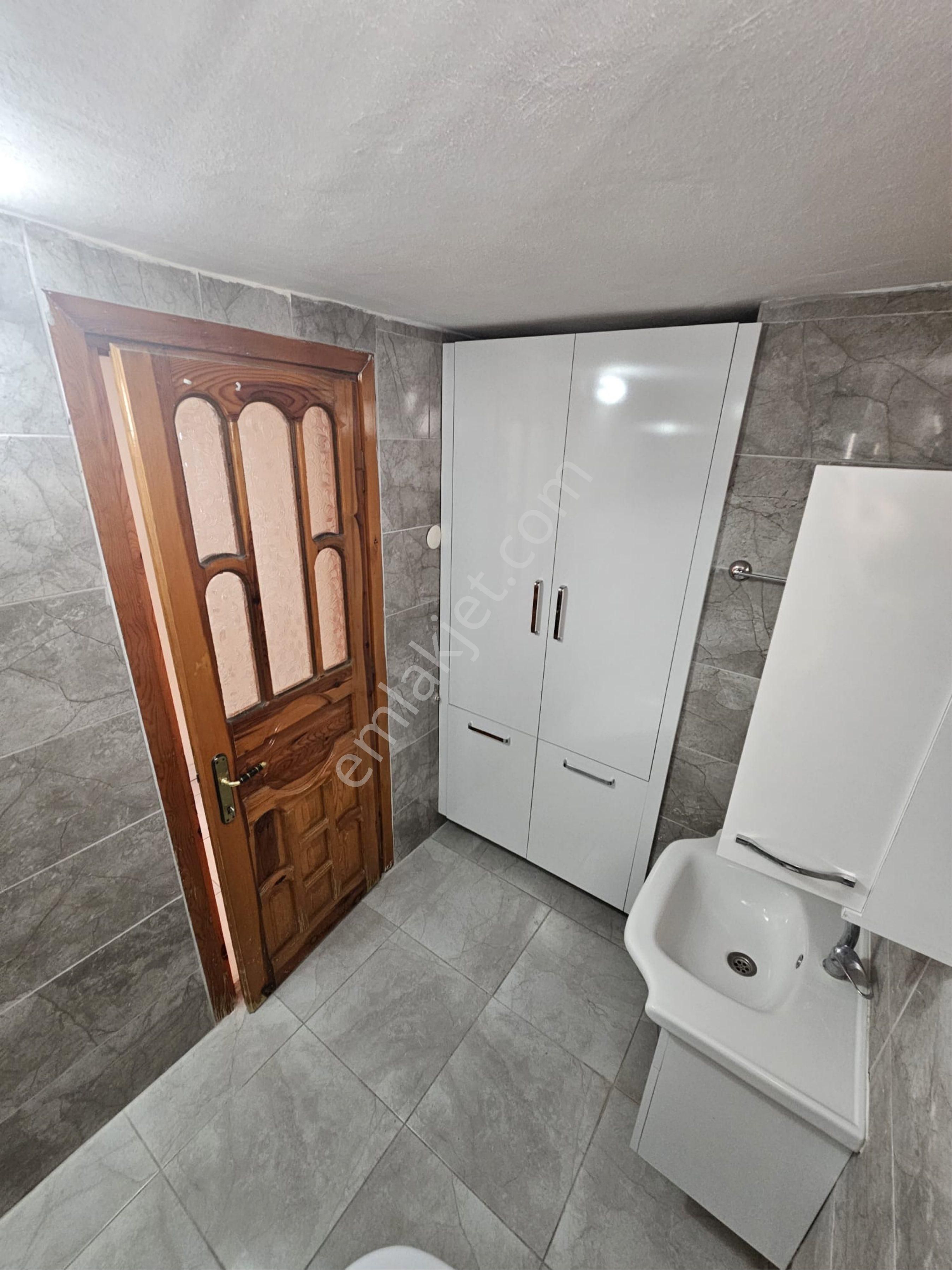 A K Mutludan Bayındırda Ay Sonu Teslim 3+1 Asansörsüz 4.kat Ev - Görsel 17