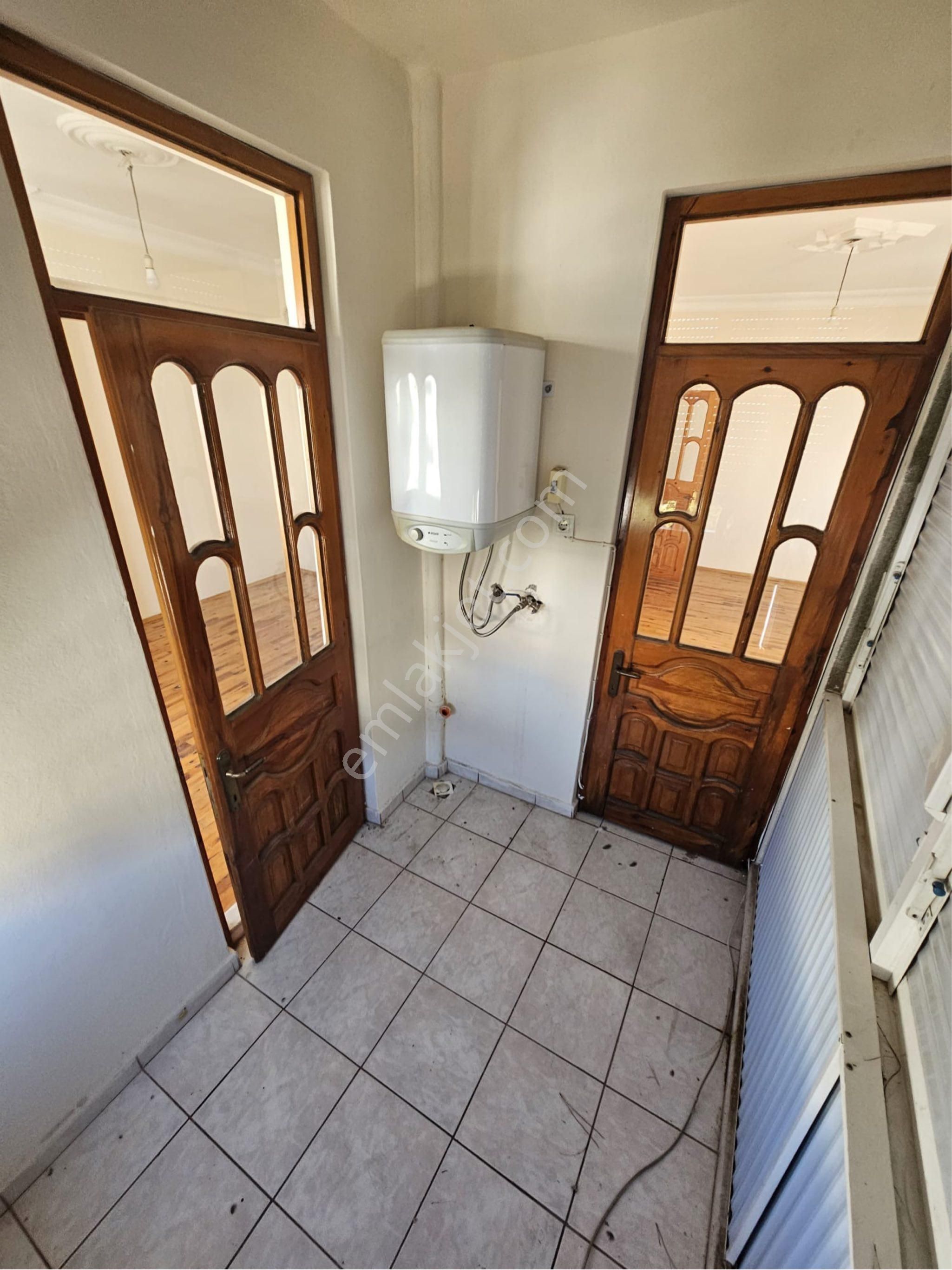 A K Mutludan Bayındırda Ay Sonu Teslim 3+1 Asansörsüz 4.kat Ev - Görsel 35