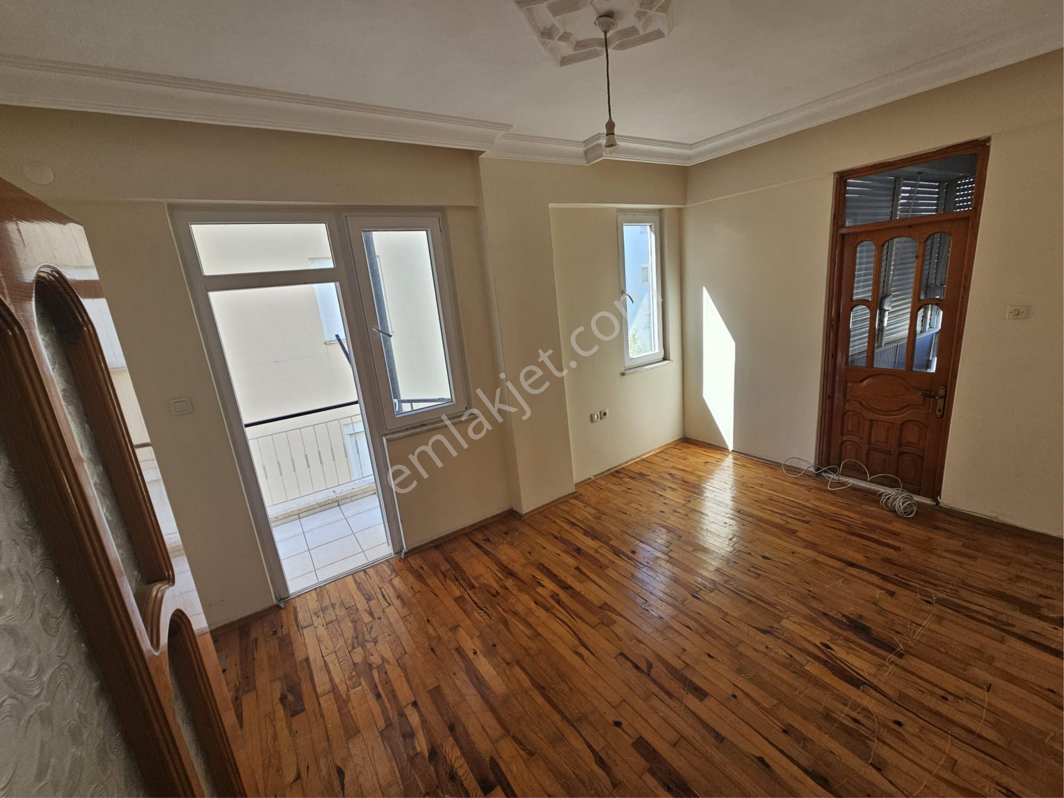 A K Mutludan Bayındırda Ay Sonu Teslim 3+1 Asansörsüz 4.kat Ev - Görsel 16