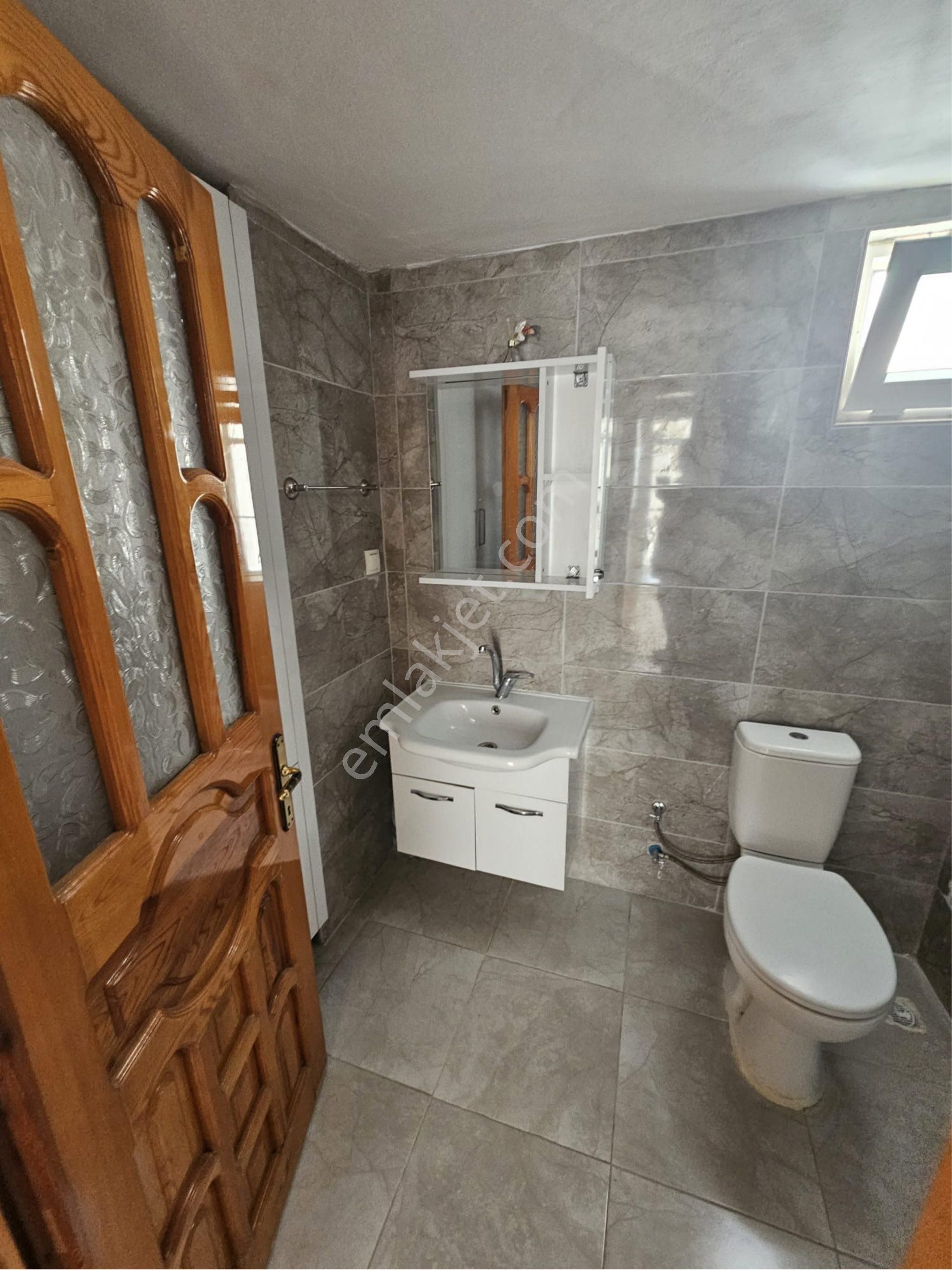 A K Mutludan Bayındırda Ay Sonu Teslim 3+1 Asansörsüz 4.kat Ev - Görsel 21