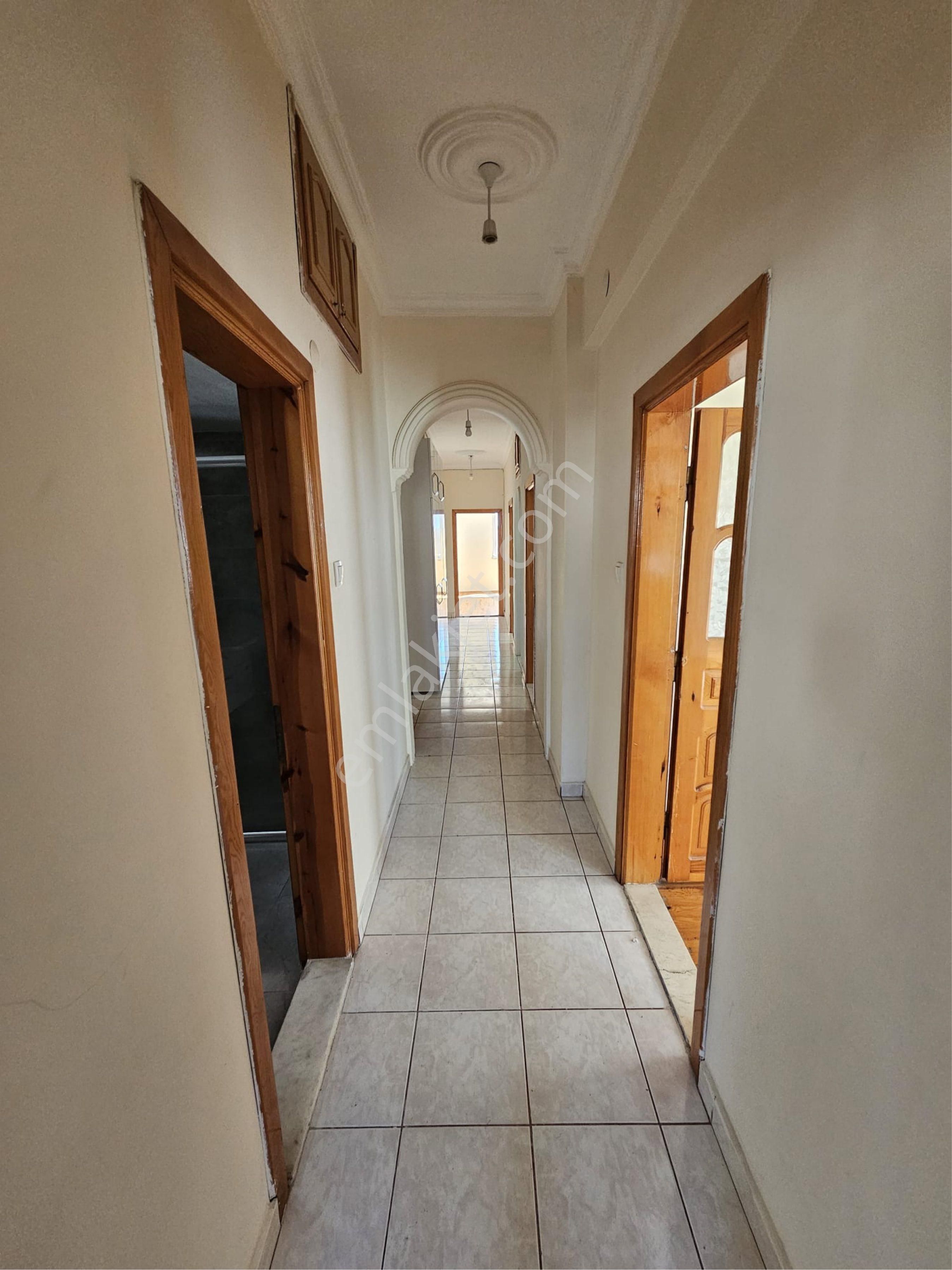 A K Mutludan Bayındırda Ay Sonu Teslim 3+1 Asansörsüz 4.kat Ev - Görsel 20