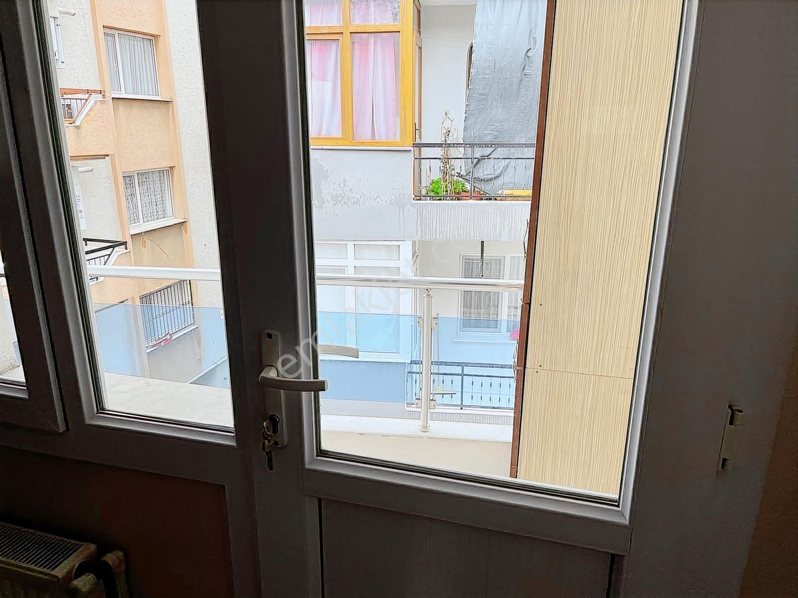 İzmir Buca'da Bakımlı Doğal Gazlı Kiralık 3+1 120 M2 Daire - Görsel 16