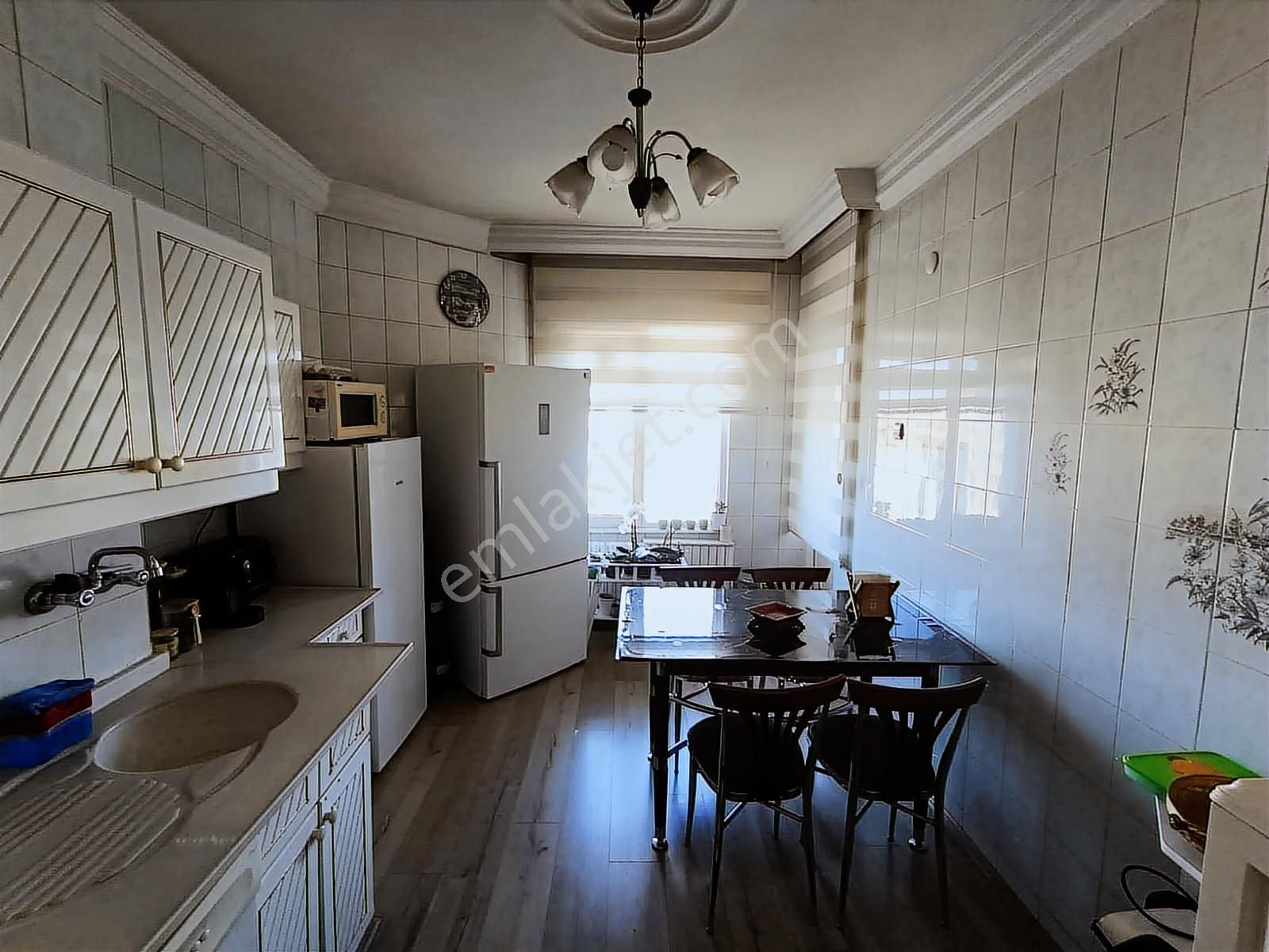 Birsen Durna Dan Kayserinin Kalbi Alpaslan Da Fırsat Dairesi!!!! - Görsel 11