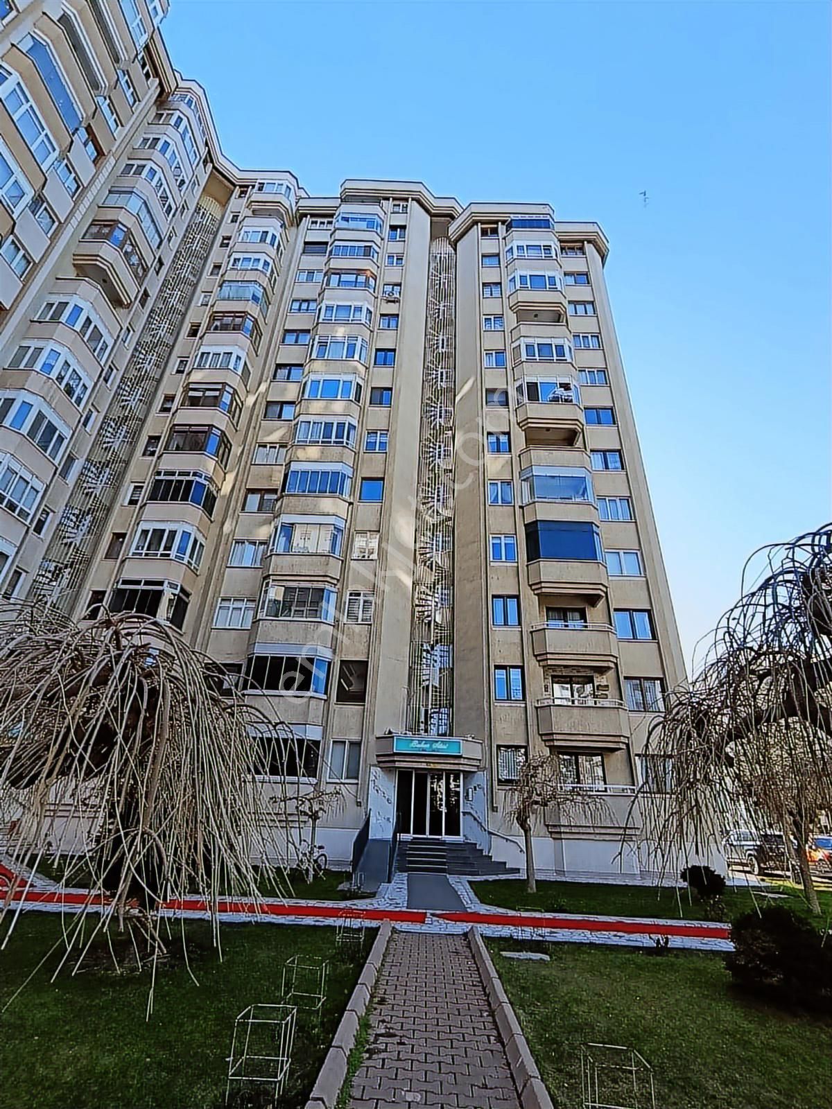 Birsen Durna Dan Kayserinin Kalbi Alpaslan Da Fırsat Dairesi!!!! - Görsel 22