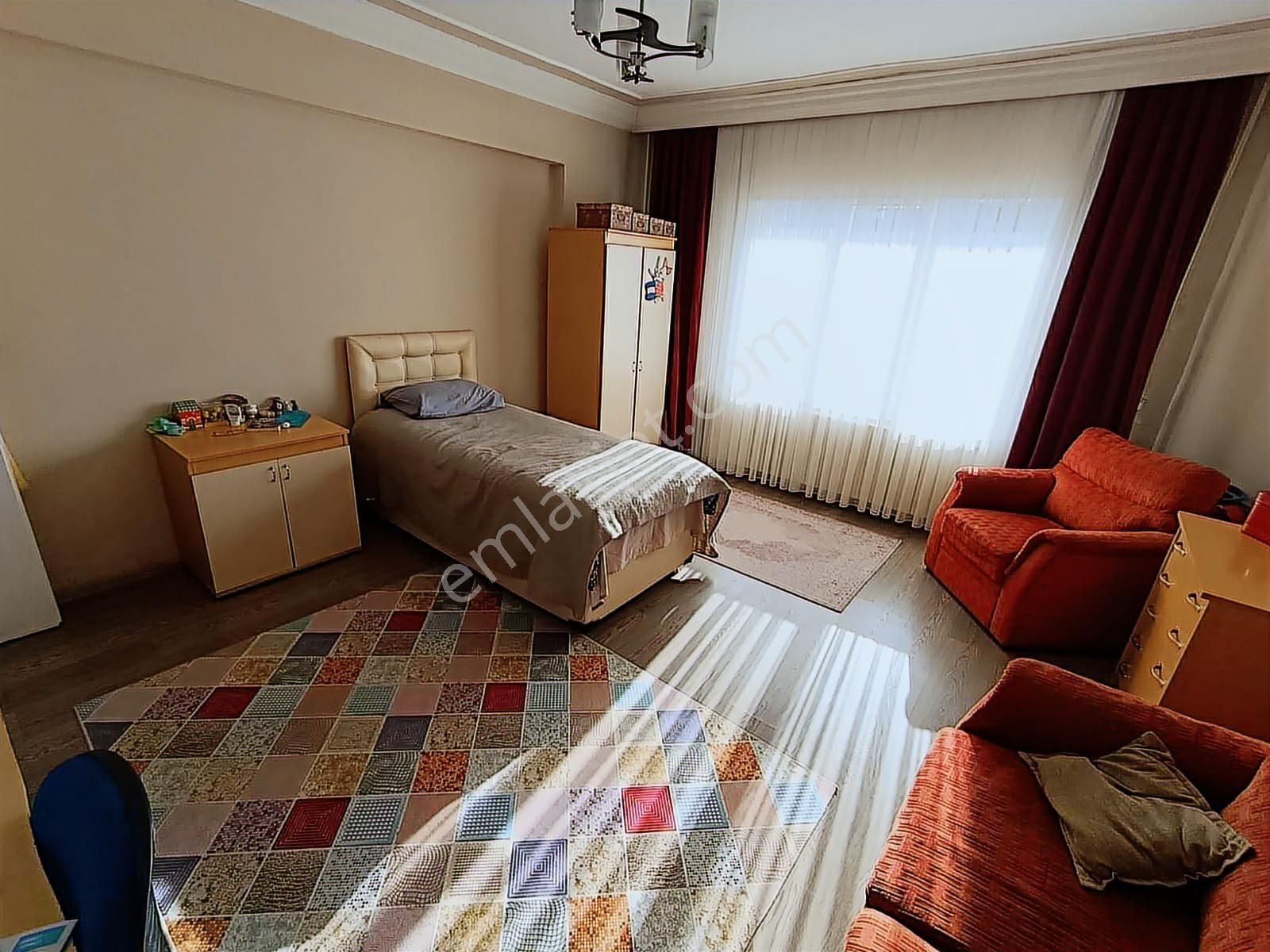 Birsen Durna Dan Kayserinin Kalbi Alpaslan Da Fırsat Dairesi!!!! - Görsel 4