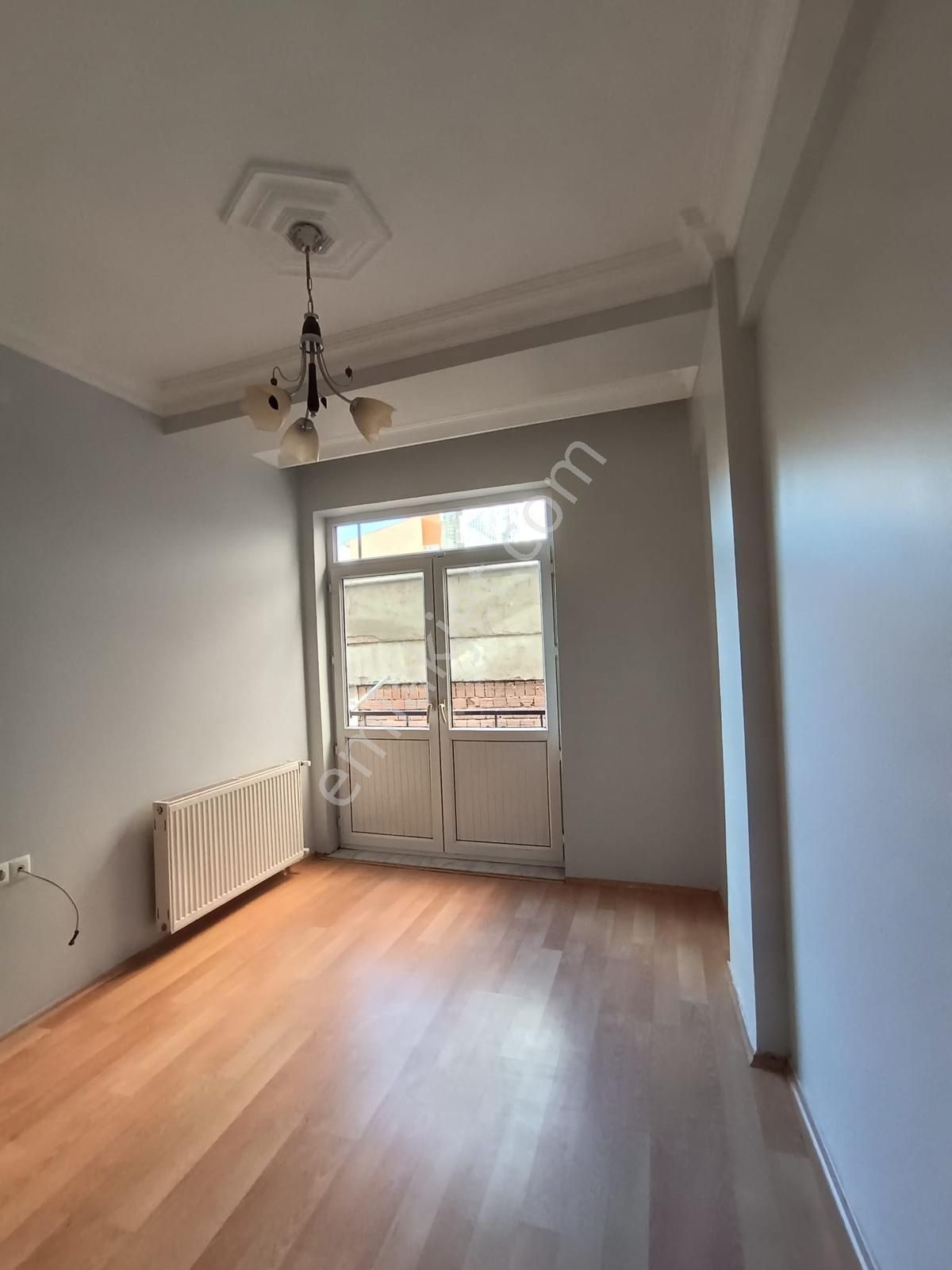Balkan Gündüzden Bahçelievler Mahallesinde 2+1 Kiralık Daire - Görsel 7
