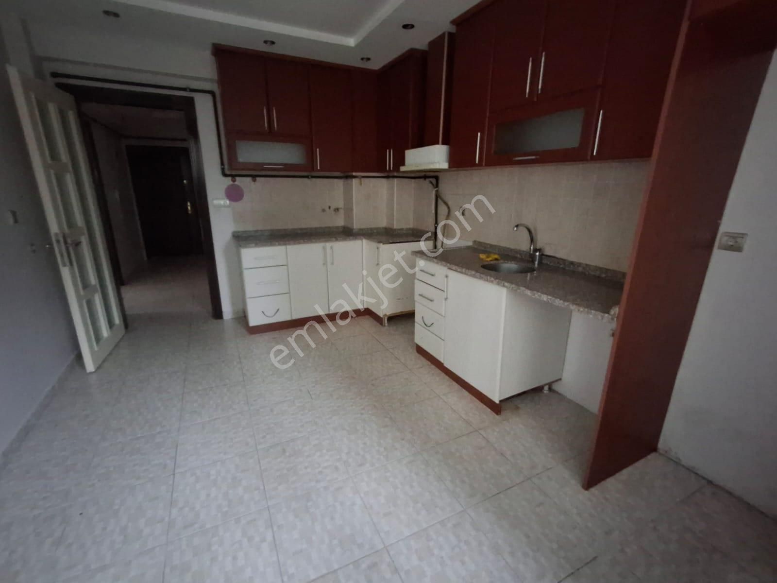 Ender Uysal Gayrimenkul’den Gerzele’de Site İçi, Ebeveyn Banyolu Prestijli 3+1 Daire...