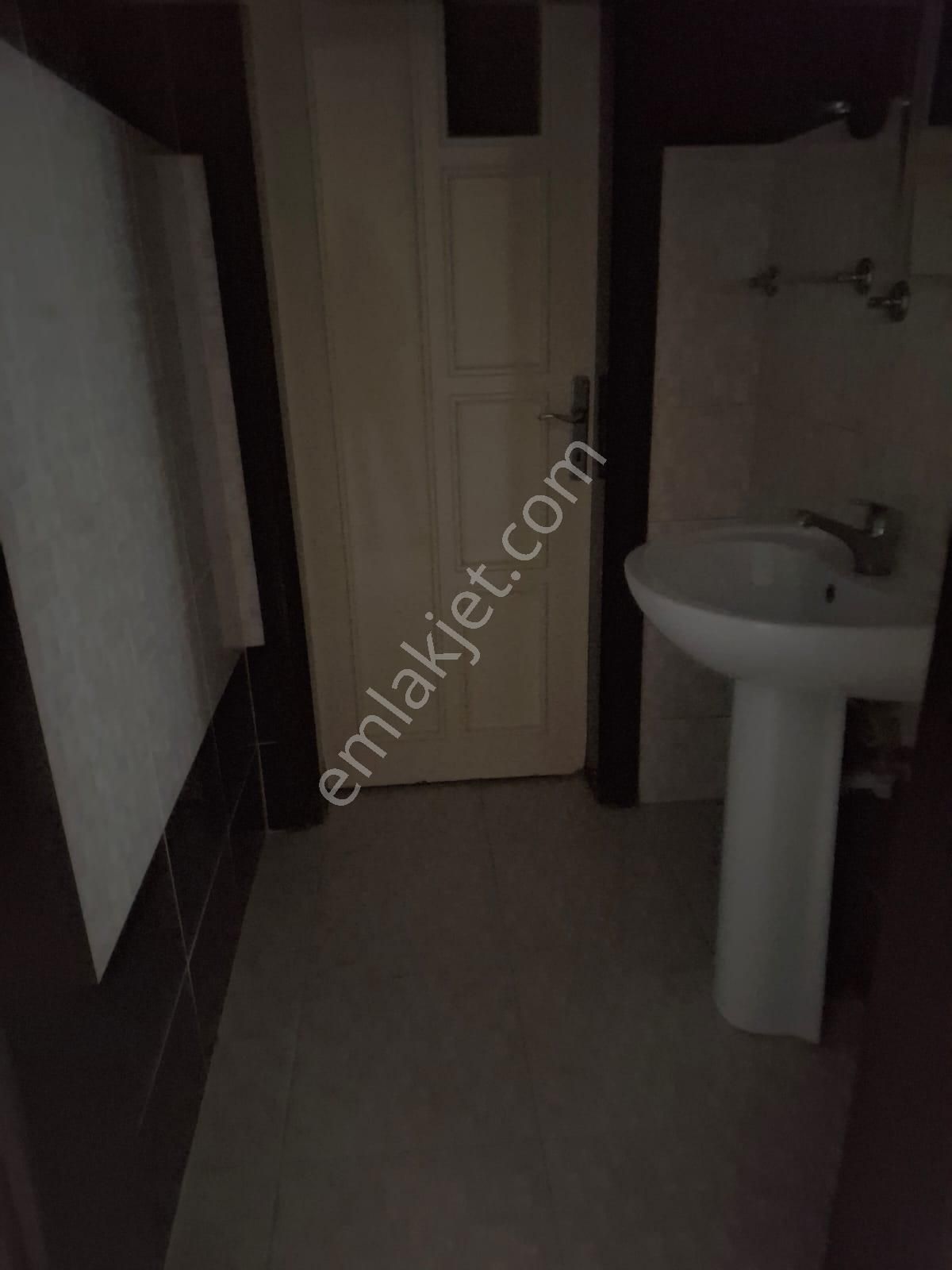 Ender Uysal Gayrimenkul’den Gerzele’de Site İçi, Ebeveyn Banyolu Prestijli 3+1 Daire... - Görsel 16