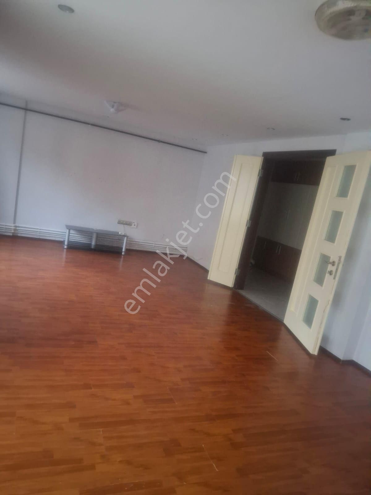 Ender Uysal Gayrimenkul’den Gerzele’de Site İçi, Ebeveyn Banyolu Prestijli 3+1 Daire... - Görsel 4