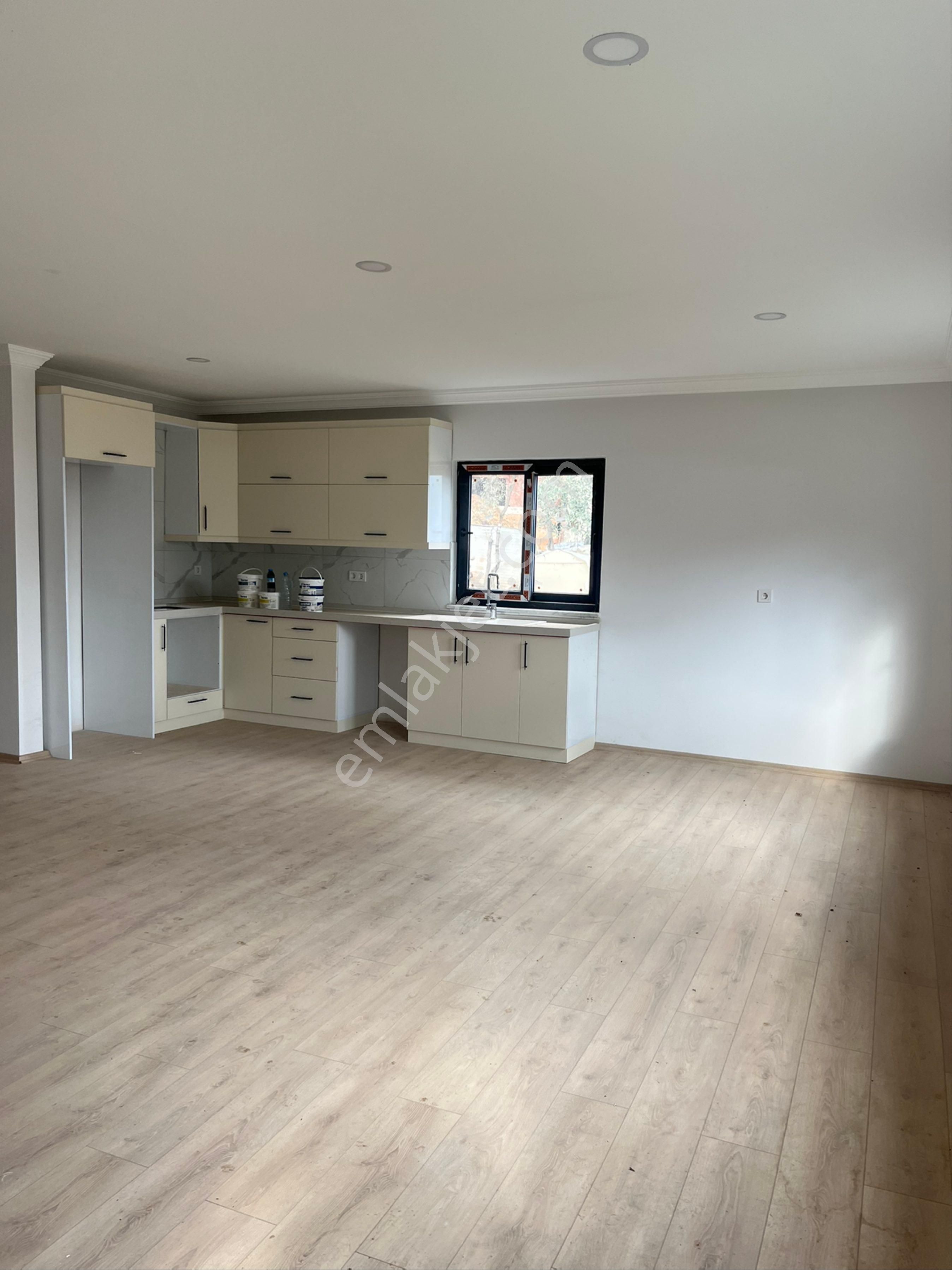 Satılık Müstakil Bahçeli Ev - Görsel 12