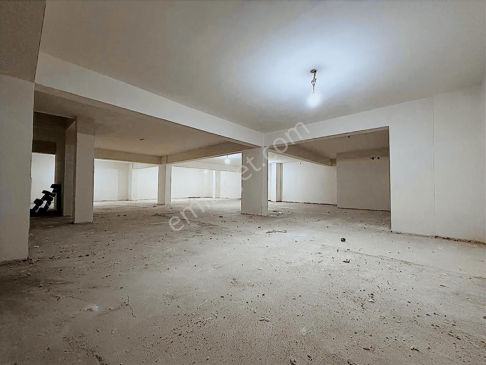 Tekkeköy Kurtuluş Mahallesin'de Bulvara Cephe 600 M² Dükkan - Görsel 35