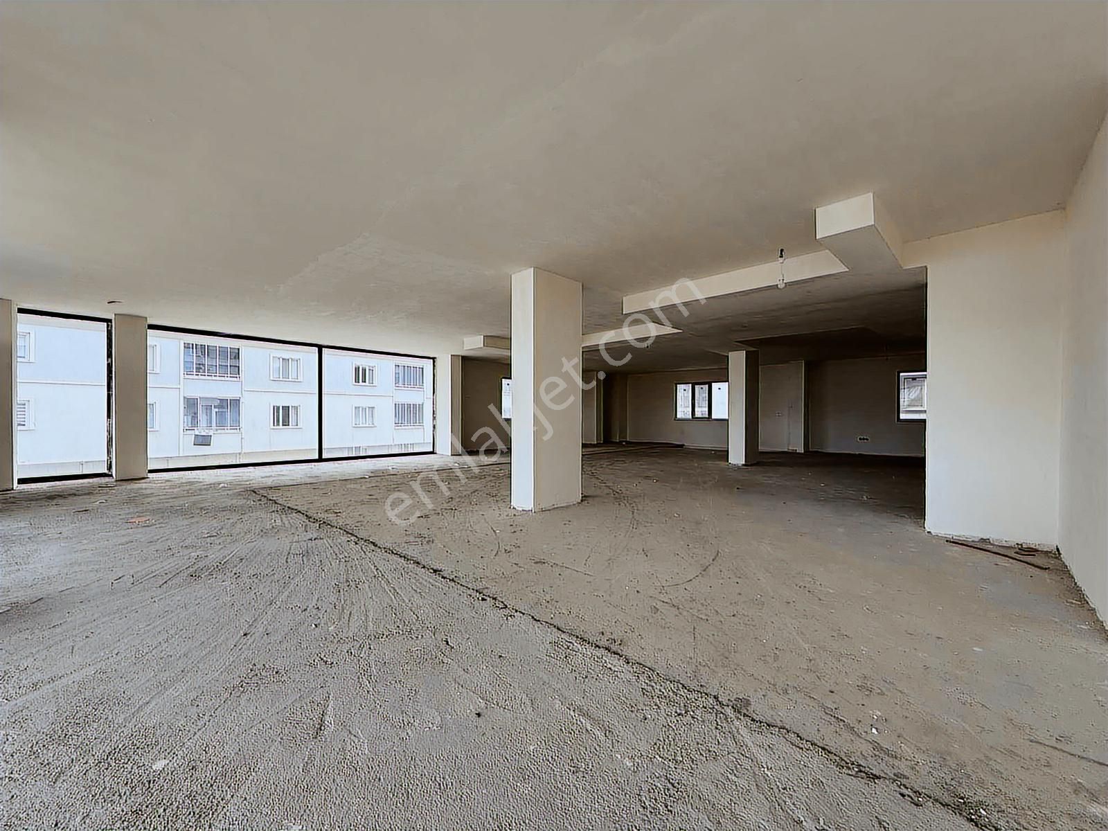 Tekkeköy Kurtuluş Mahallesin'de Bulvara Cephe 600 M² Dükkan - Görsel 14