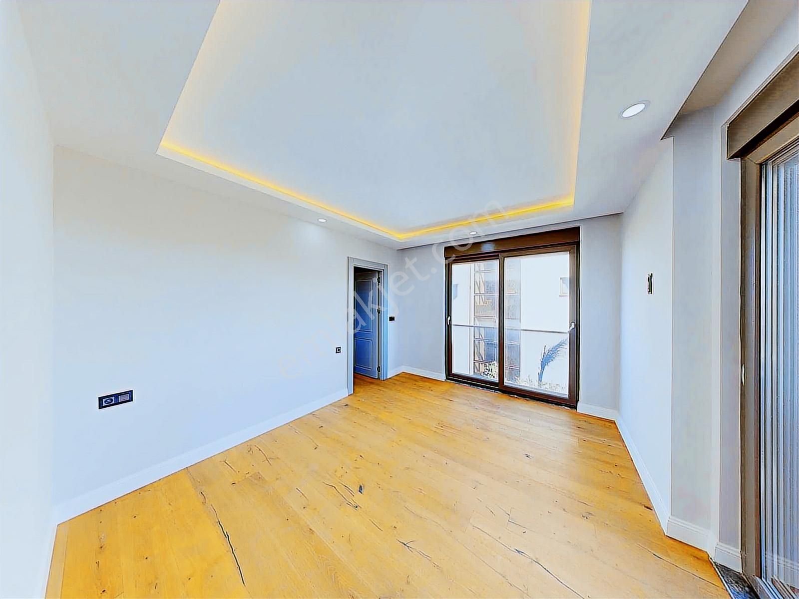 Altınkalede Özel Havuzlu Asansörlü 4+1 Ultra Lüks Tripleks Vill - Görsel 25