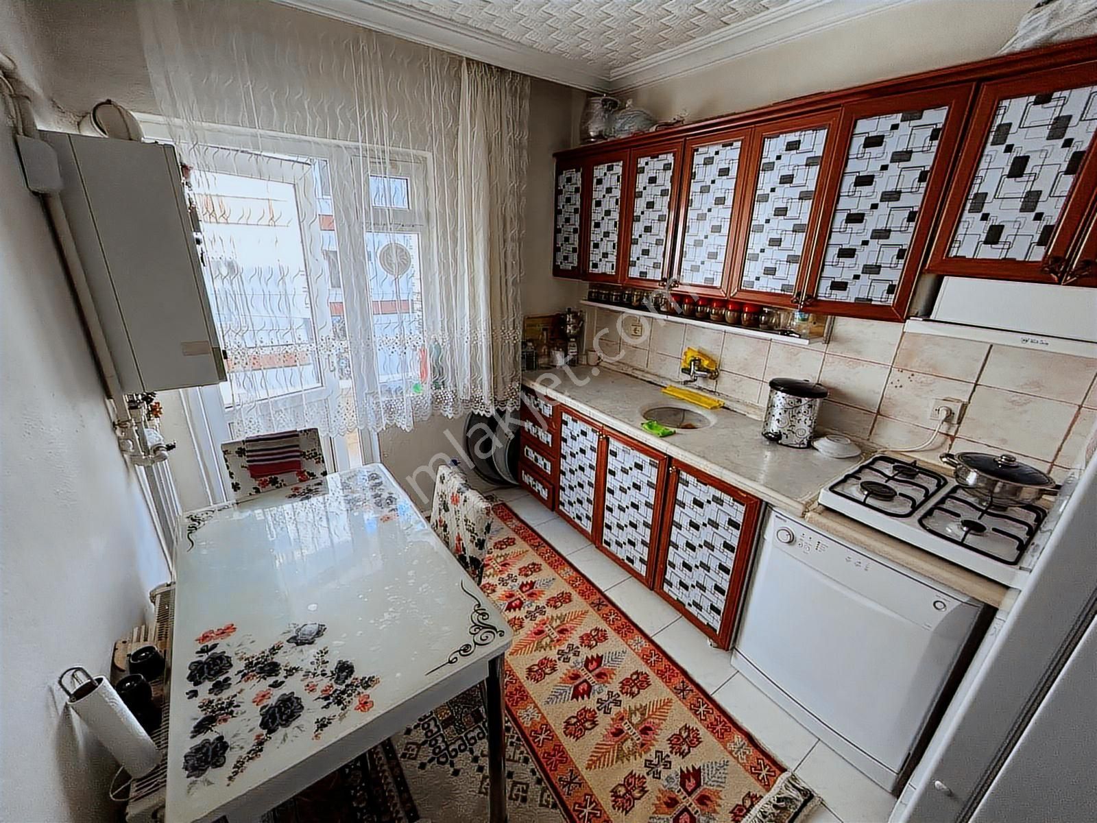 Andiçen Mah. 3+1 Katta Ve Ön Cephede Masrafsız Yapılı Daire